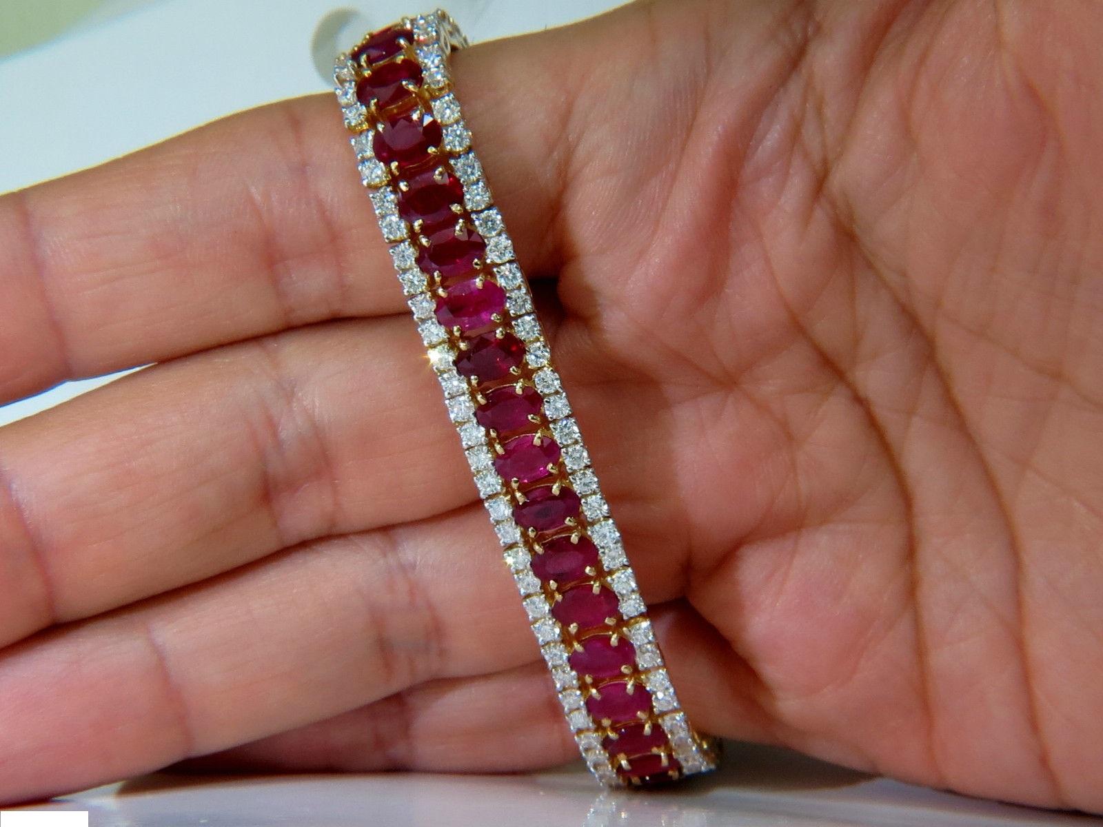 25.13 Carat Natural Fine Ruby Diamonds Bracelet Classic Multirow In New Condition For Sale In New York, NY