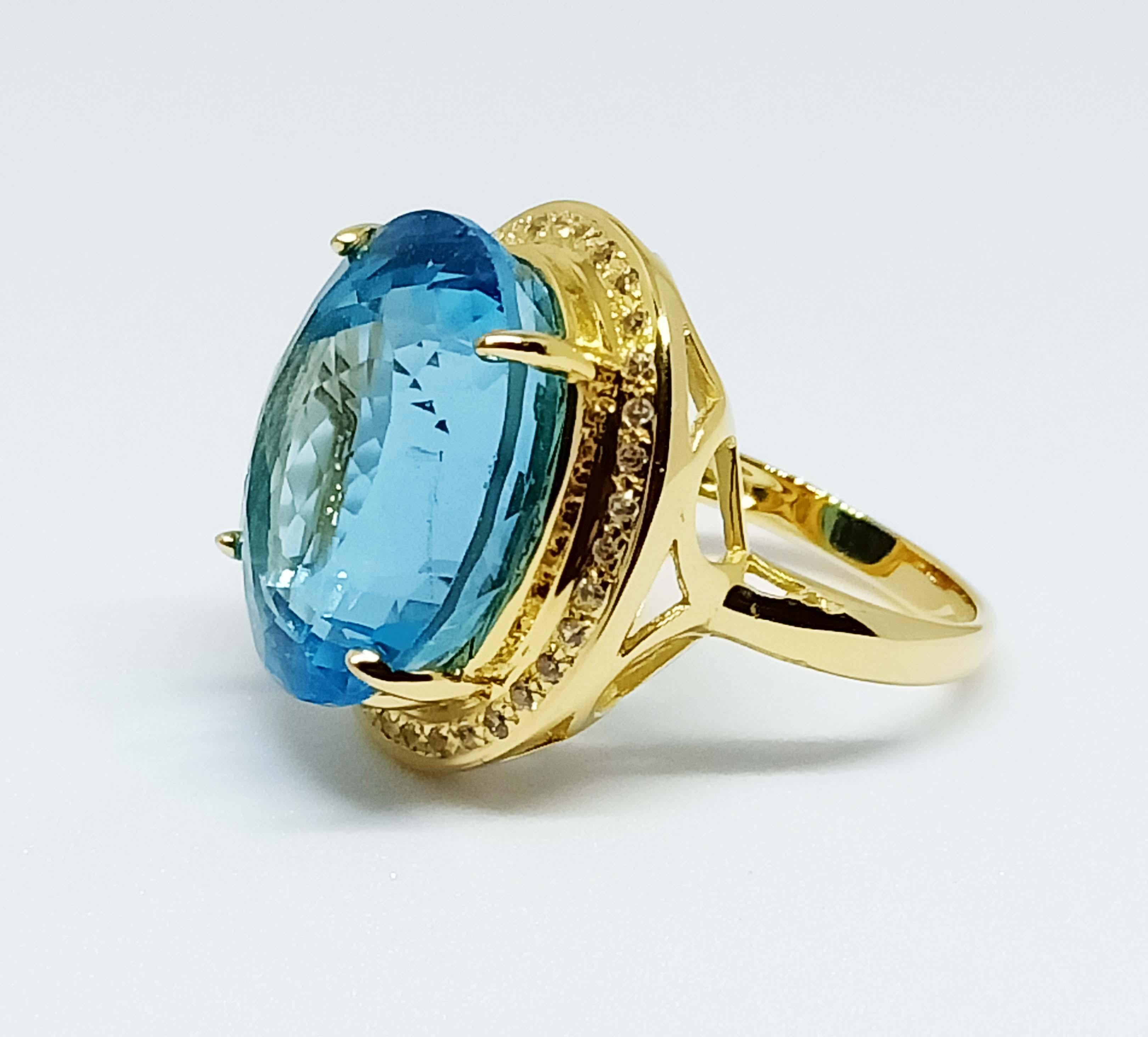 Modern 25.19 cts Swiss BlueTopaz Sterling Silver In 18K Gold Plated For Sale