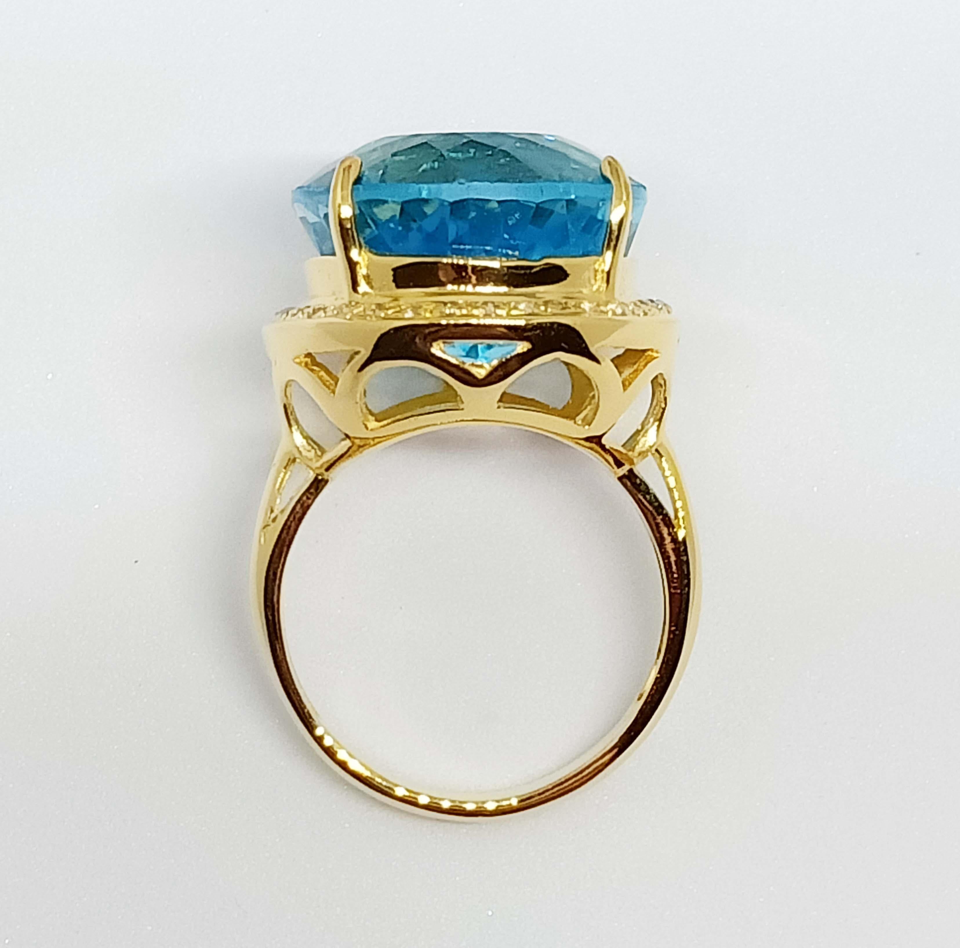 25.19 cts Swiss BlueTopaz Sterling Silver In 18K Gold Plated For Sale 1