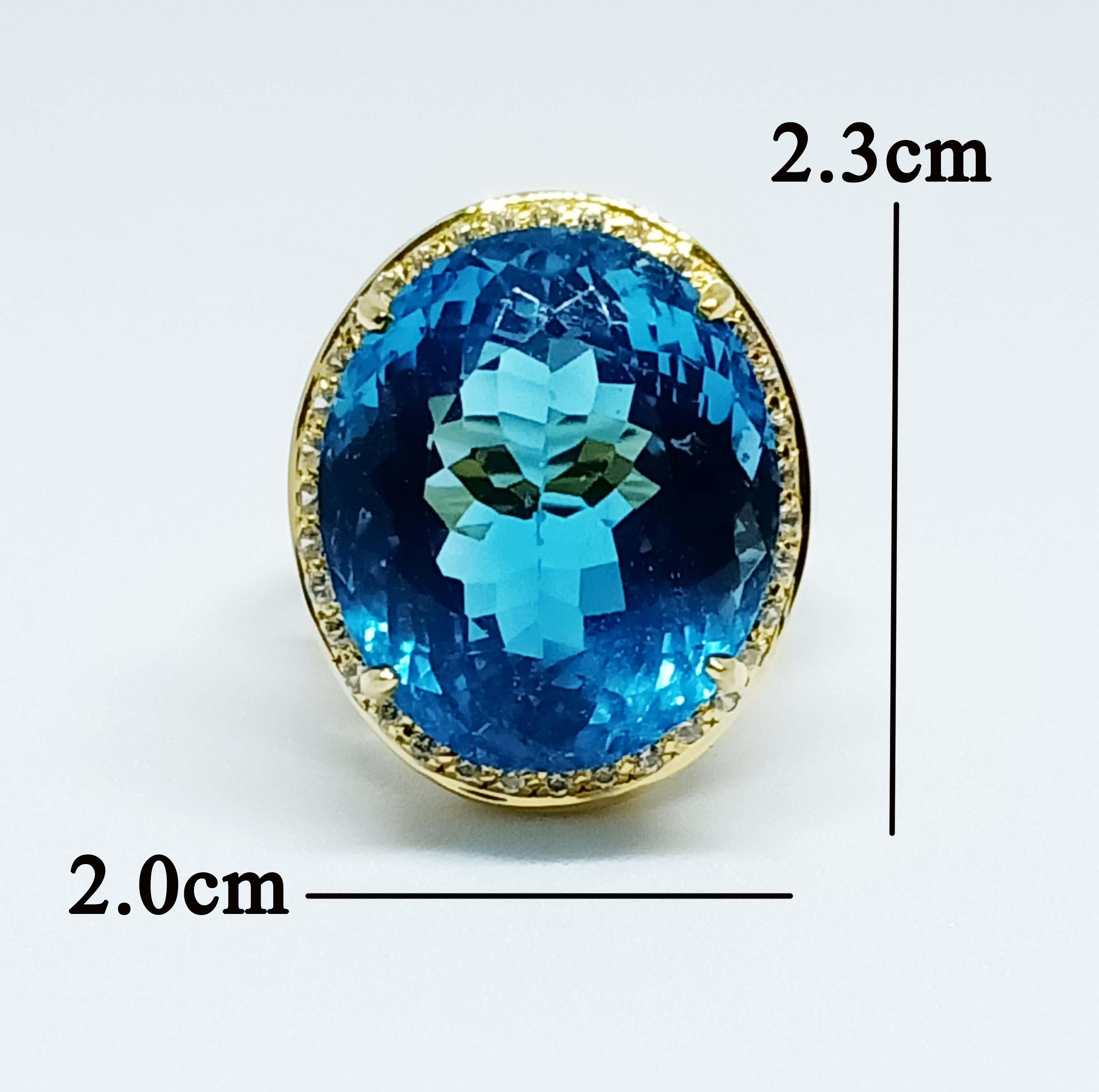 Topazio blu svizzero Ovale 20x17 mm.  25,19 carati
Zircone bianco RD. 1,25 mm. 35 pezzi.
Argento 925 placcato oro 18 carati.
Taglia 7,25 us.