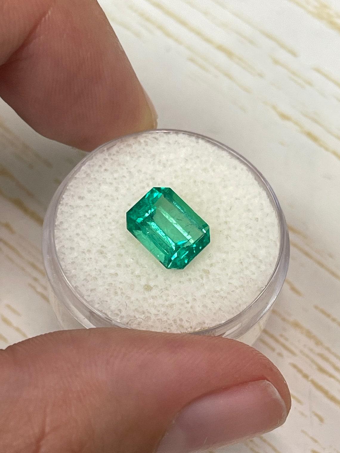 2,52 Carati 9,4x7,6 Smeraldo classico colombiano luminoso - Taglio smeraldo maggio In condizioni Nuovo in vendita a Jupiter, FL