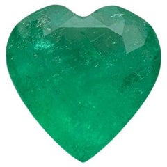 2.52 Carat Heart-Cut Colombian Emerald  Green 9.5x9.5 Loose Earth-Mined Gem