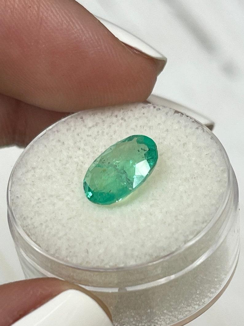 2,52 Karat Medium Light Bluish Green Kolumbianischer Smaragd - Ovalschliff Mai Edelstein im Angebot 1