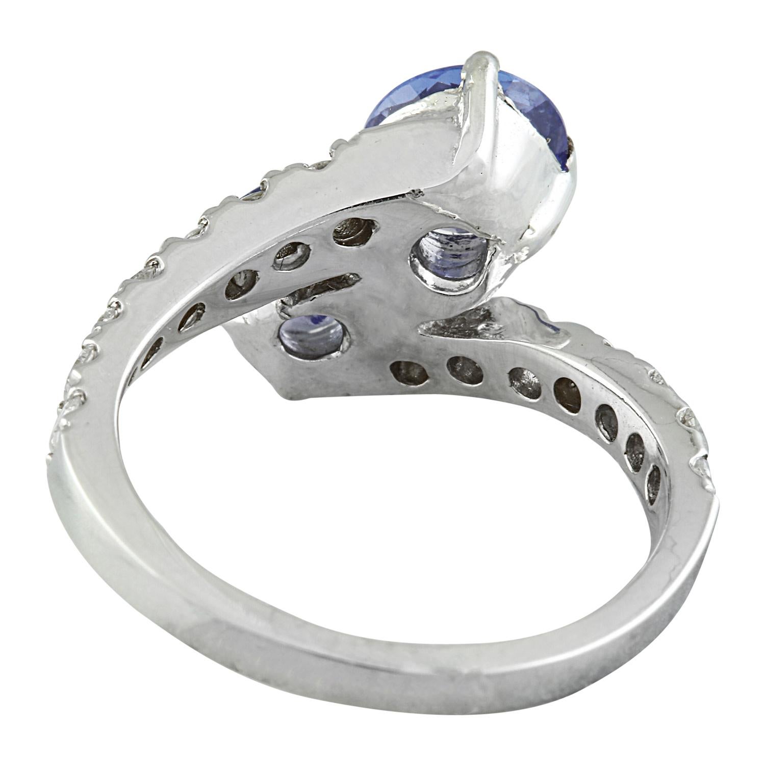 2.52 Carat Natural Tanzanite 14 Karat Solid White Gold Diamond Ring In New Condition For Sale In Los Angeles, CA