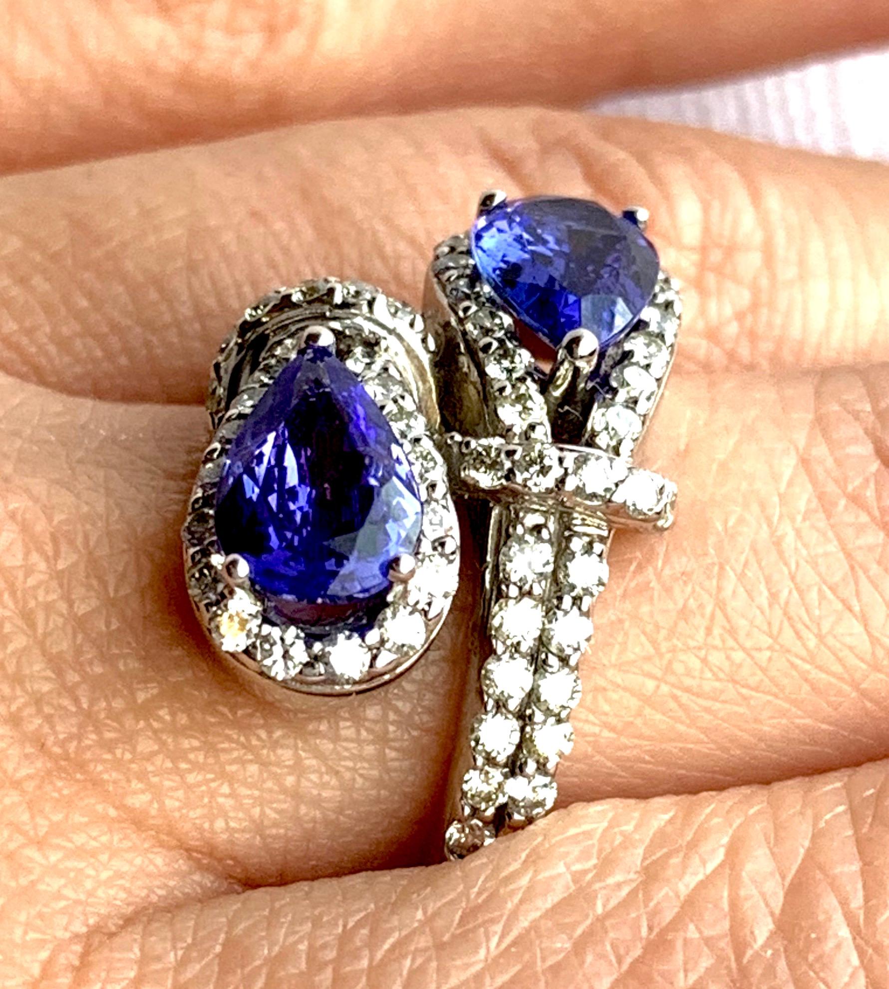 2.52 Carat Pear Shaped Tanzanite Wrap Ring In New Condition In GREAT NECK, NY