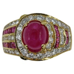 Vintage 2.52 Carat Ruby Cabochon & Diamond Men's Ring in Yellow Gold
