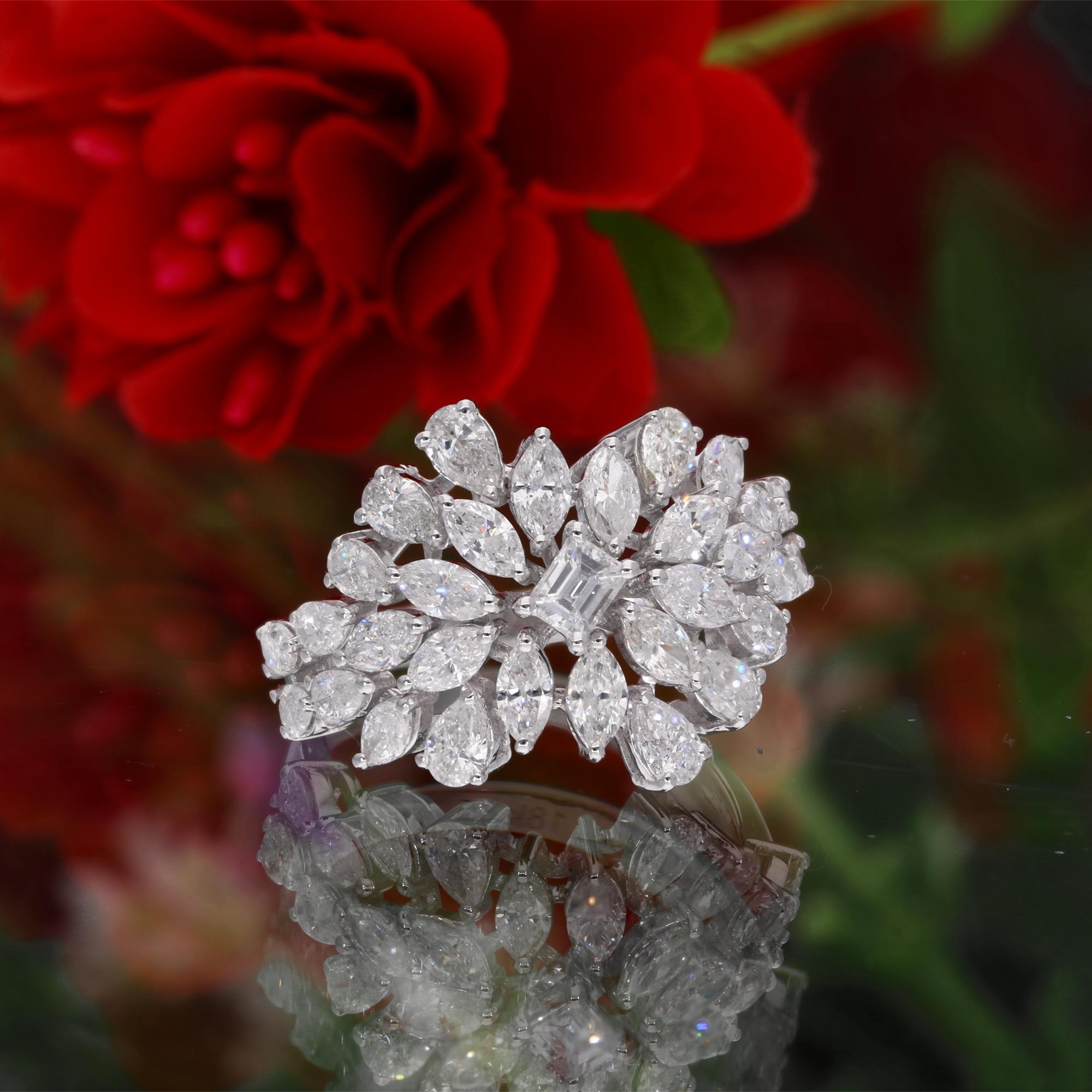 Im Angebot: 2,52 Karat SI/H Natürlicher Diamant Cluster Cocktail Ring 18 Karat Weißgold () 3