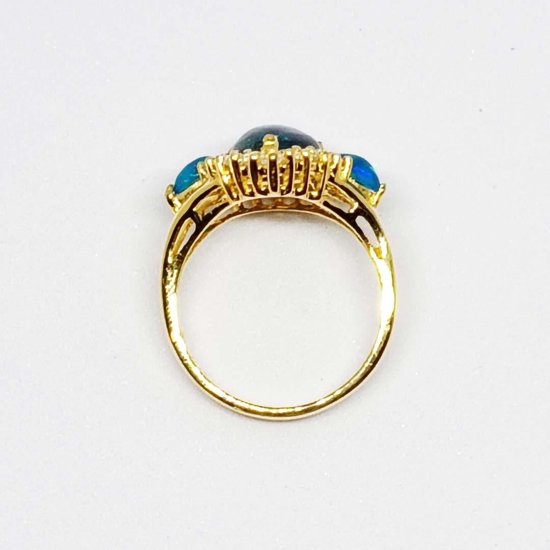 2.52 cts Black Opal ring . Sterling Silver on 18K Gold Plated In New Condition For Sale In Bangkok, TH