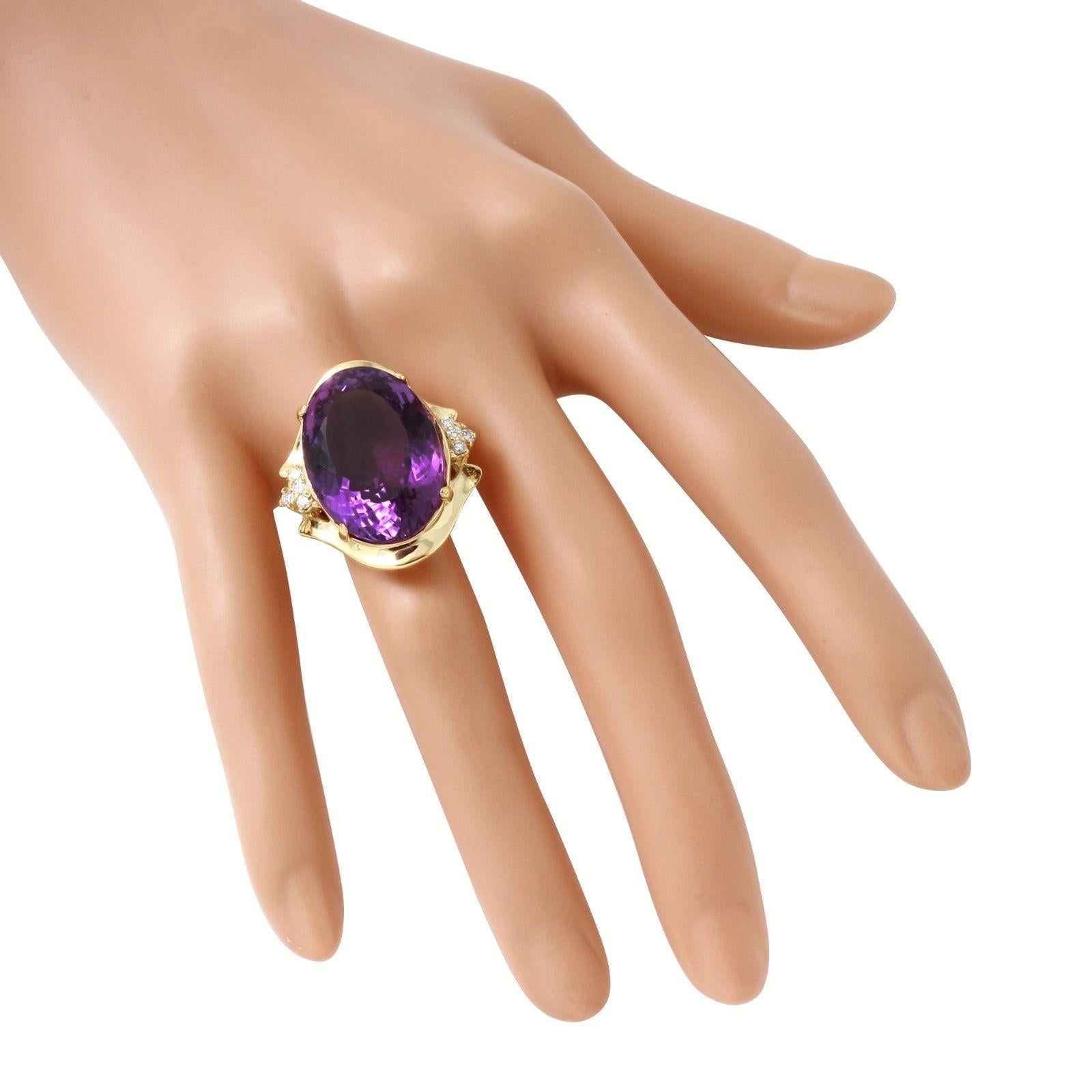 25.25 Carat Natural Amethyst and Diamond 14 Karat Solid Yellow Gold Ring For Sale 1