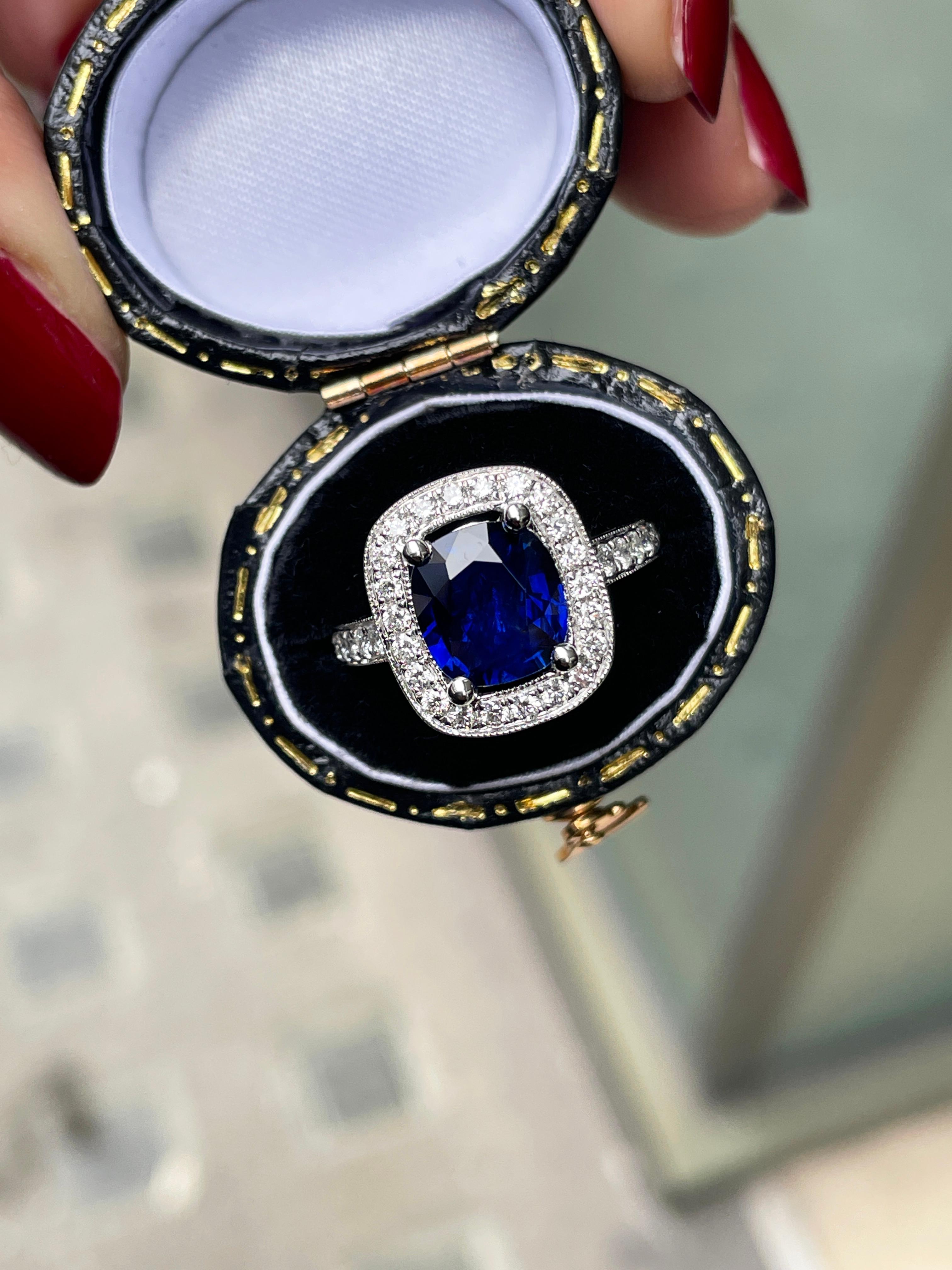 2.52ct Blue Sapphire & Diamond 18 Carat White Gold Halo Cluster Engagement Ring In New Condition For Sale In London, GB