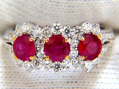 2.52ct natural vivid red ruby diamonds ring 14kt three stone halo class*