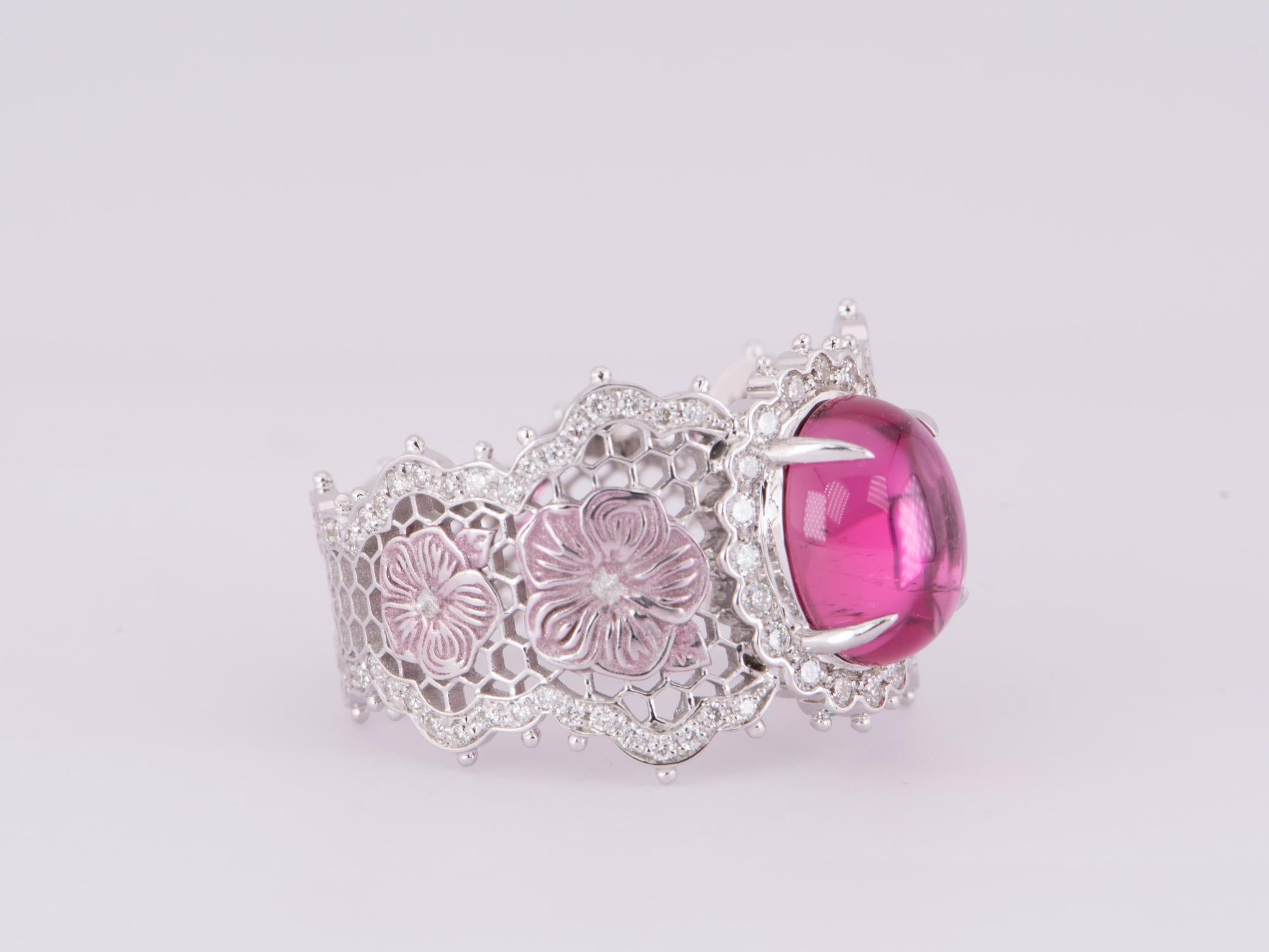 Cabochon 2.52ct Rubellite Tourmaline Ring 18K White Gold Wide Band Lace Floral Design For Sale