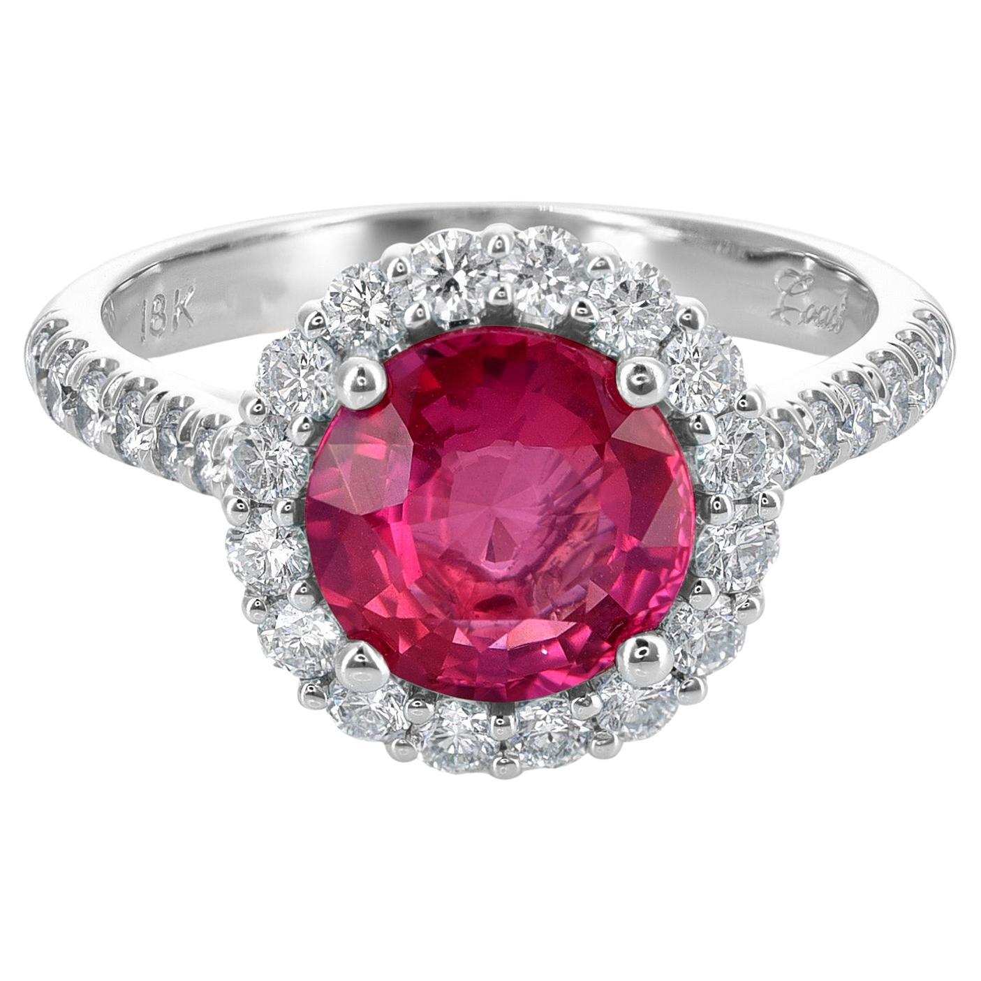 2.53 Сarats Pink Sapphire Diamonds set in 18K White Ring For Sale