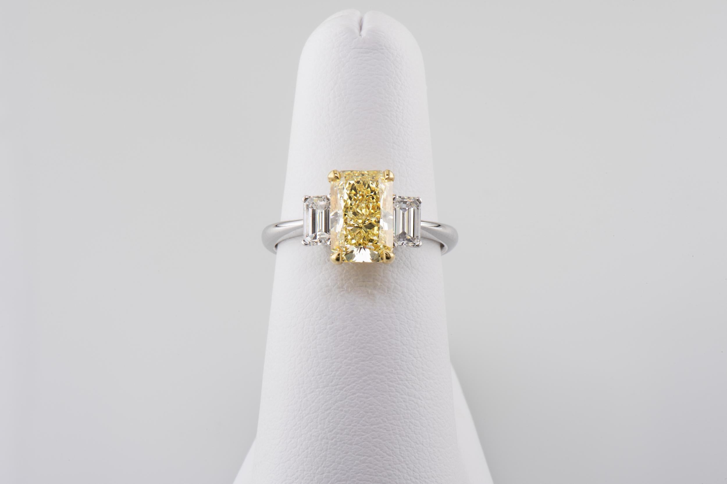 2.53 Carat Natural Fancy Yellow Radiant Cut Diamond Cocktail Ring In New Condition For Sale In Lafayette, LA