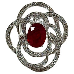 Bague de 2,53 carats avec rubis et diamants