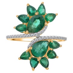 2.53 Carat Zambian Emerald 0.18 Carat SI/H Diamond Ring 14 Karat Yellow Gold