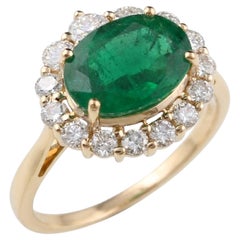 2.53 Carat Zambian Emerald 0.84 Carat SI/H Diamond Ring 18 Karat Yellow Gold