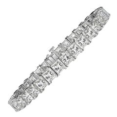 25.35ct Princess Cut Diamond Tennis Bracelet in 18k White Gold in 6.75
