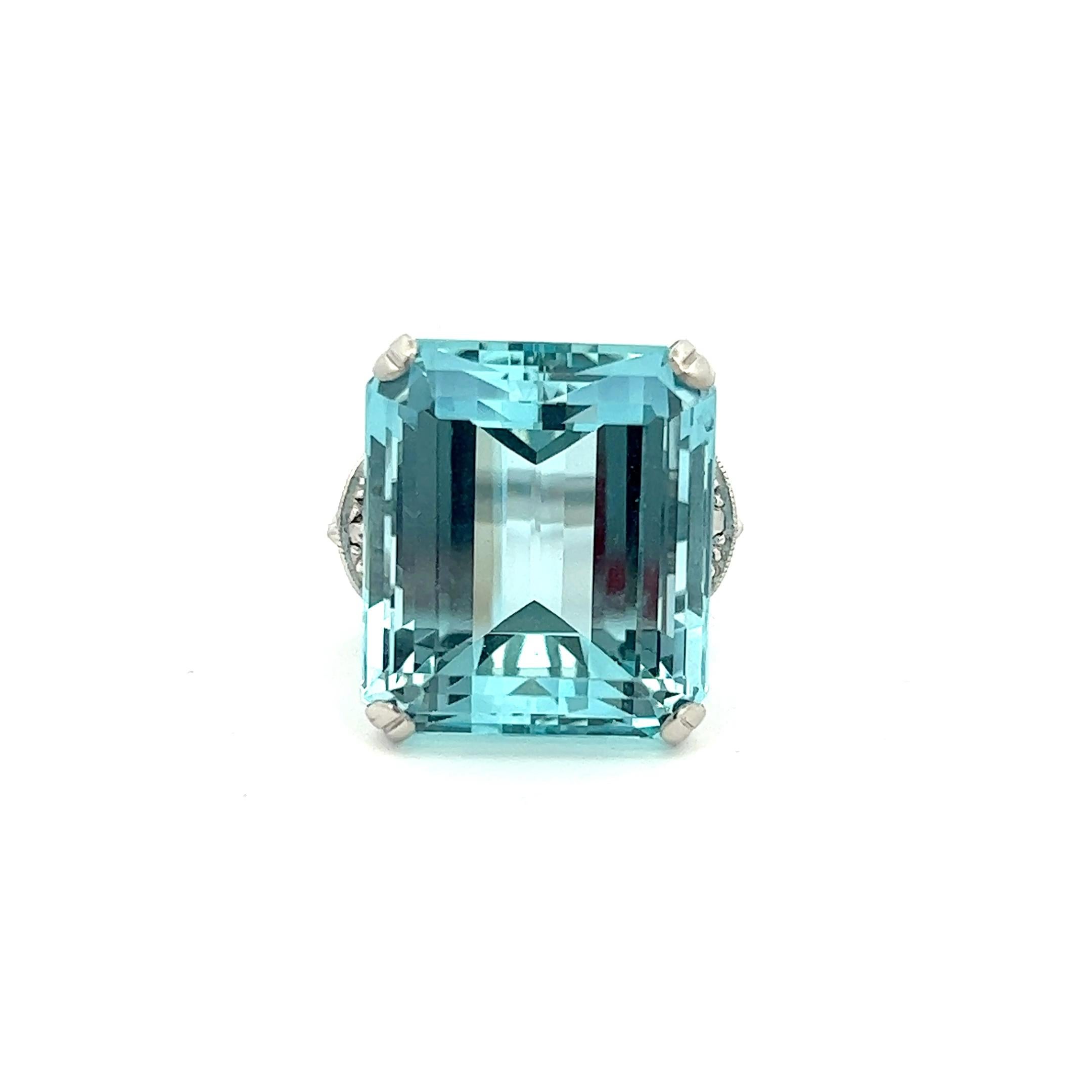 Art Deco 25.3ct GIA Certified Aquamarine Cocktail Ring For Sale
