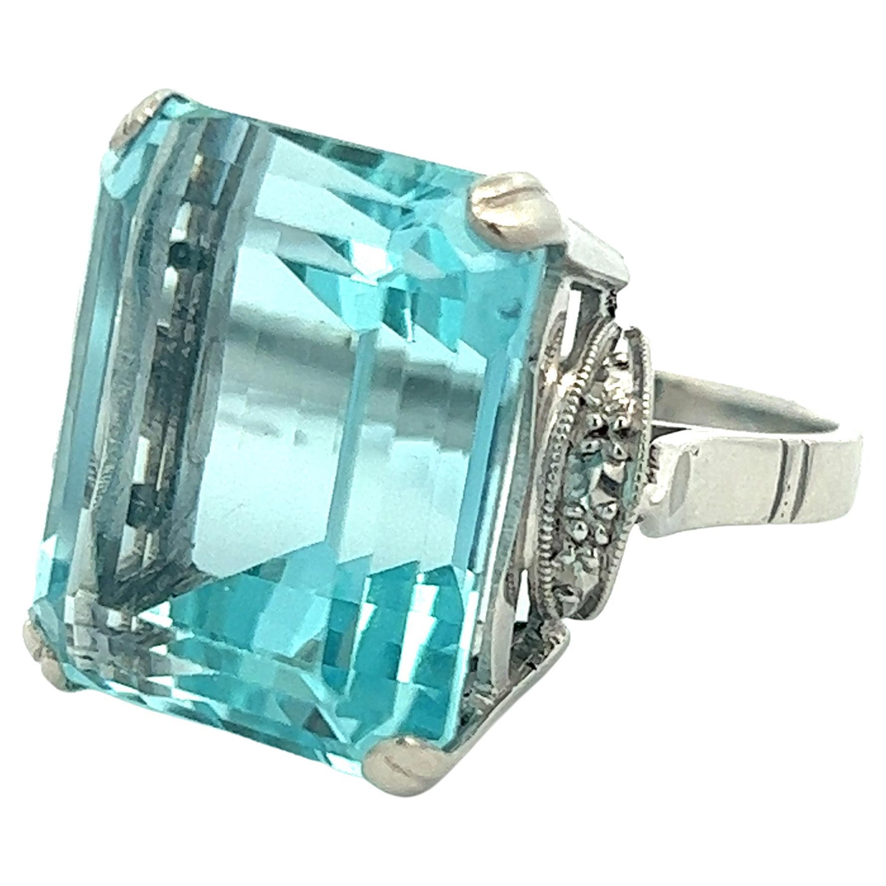25.3ct GIA Certified Aquamarine Cocktail Ring For Sale