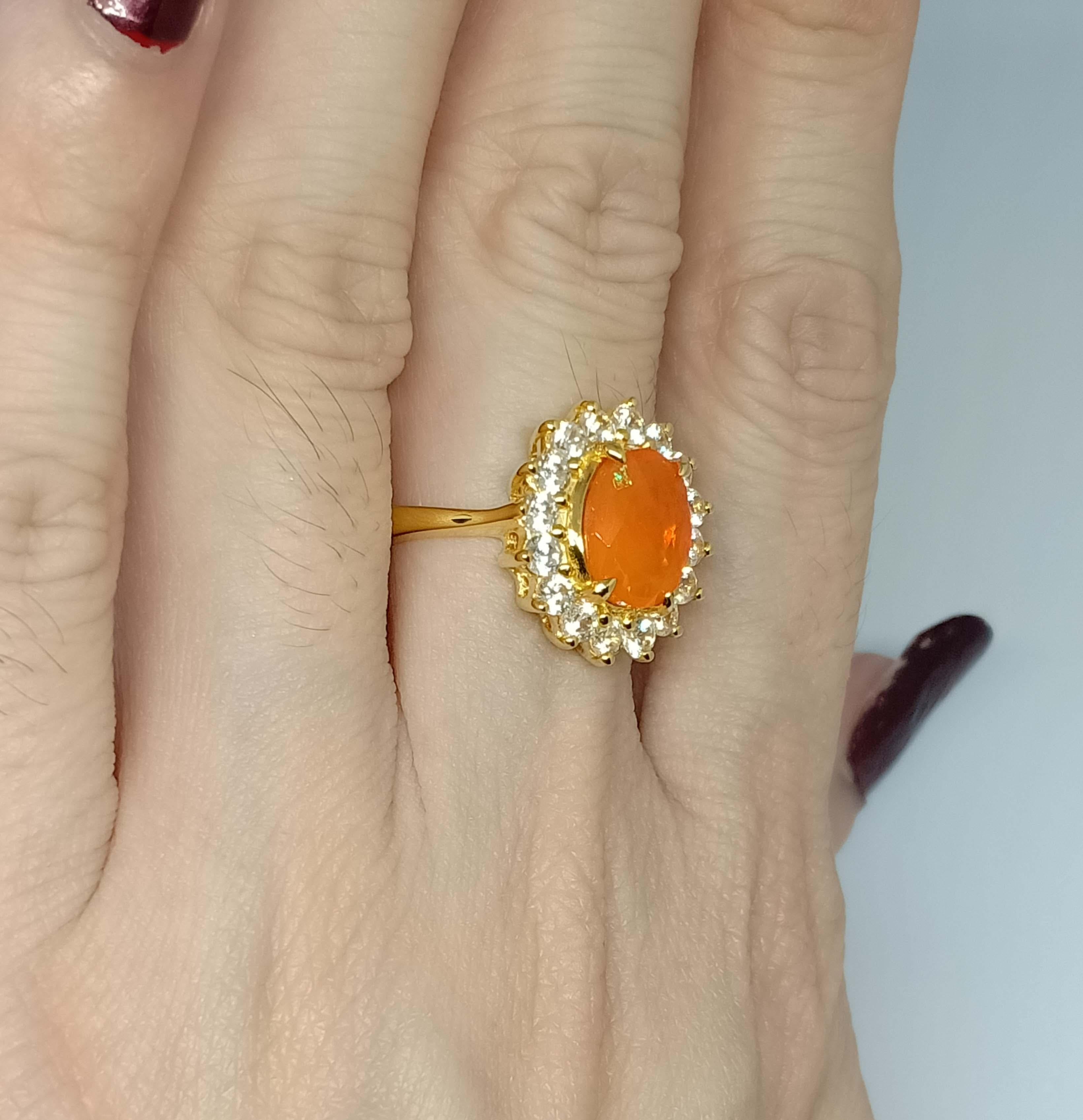 2.53cts. Orange Opal Ring.Sterling Silver in 18K Gold Plated. For Sale 3