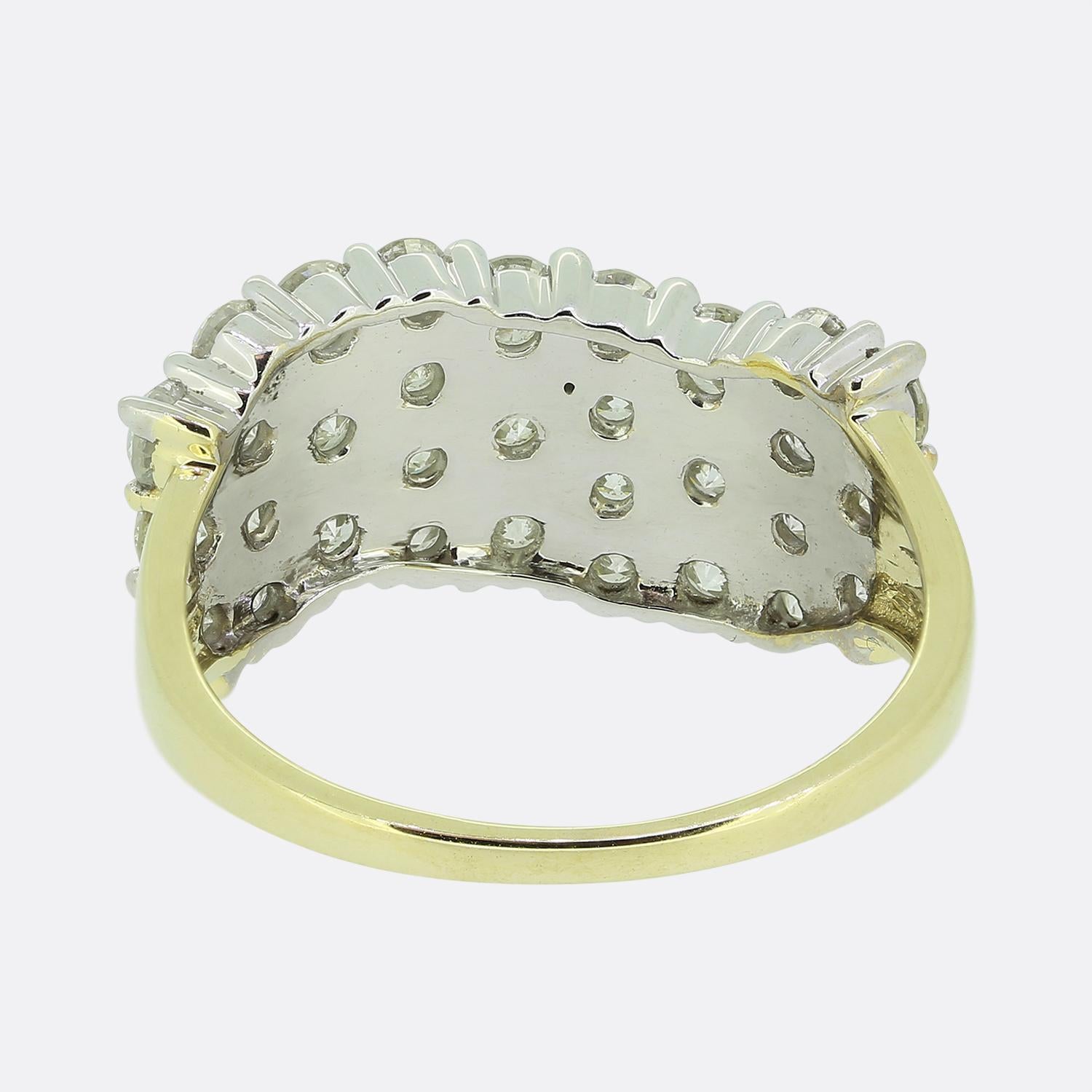 2,54 Karat Diamant-Cluster-Ring im Zustand „Hervorragend“ im Angebot in London, GB
