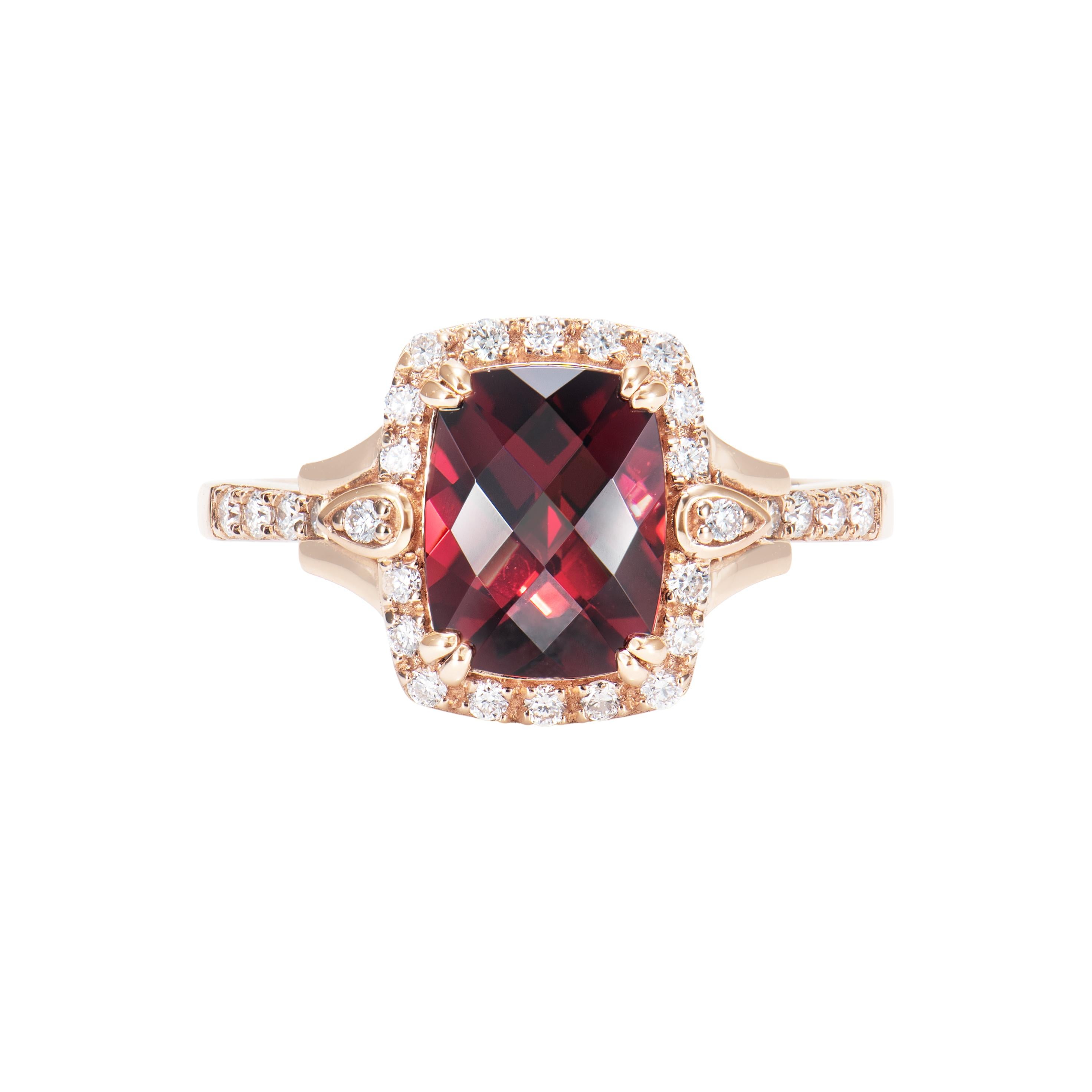 Contemporary 2.54 Carat Rhodolite Cocktail Ring in 18 Karat Rose Gold with Diamond. For Sale