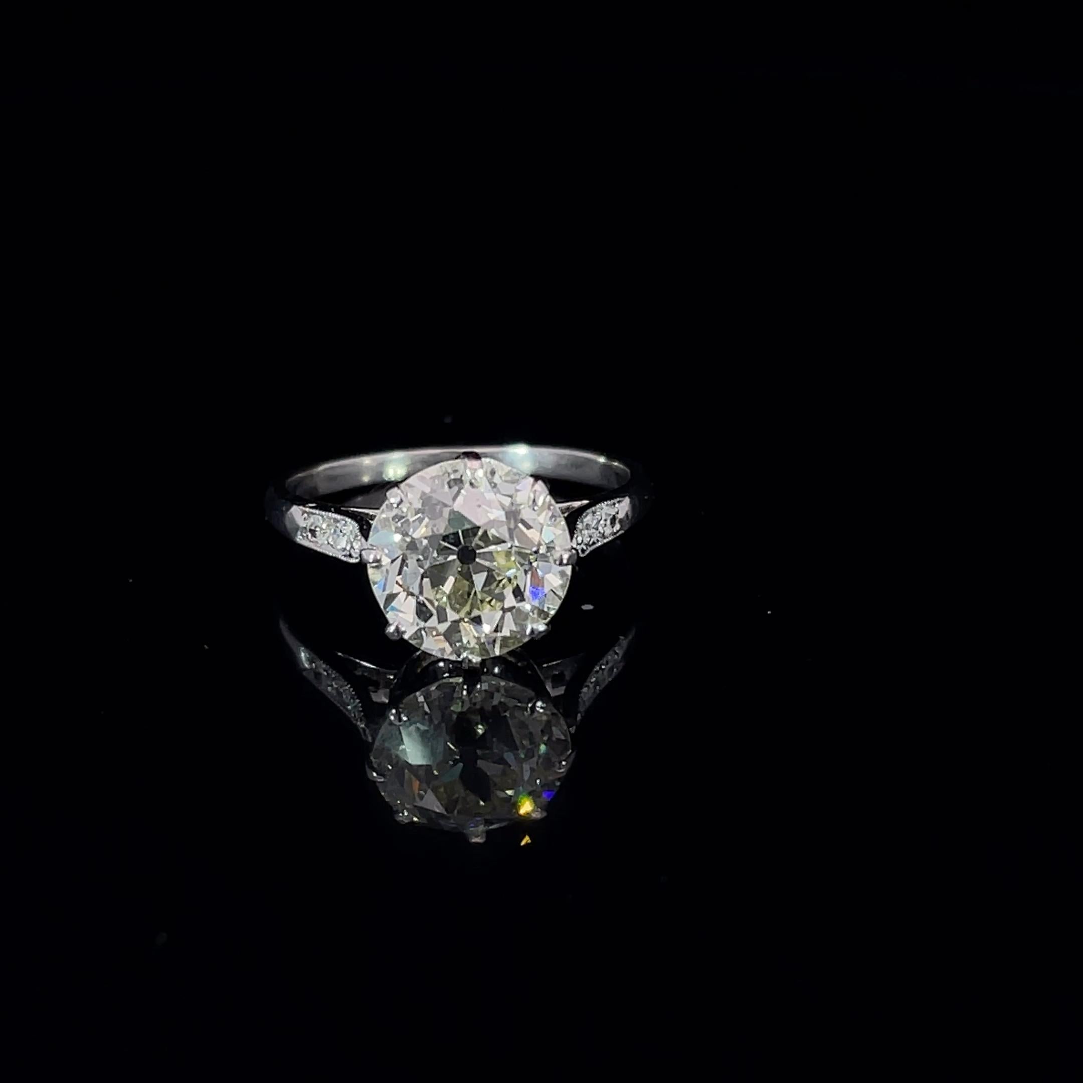 Bague en platine avec diamant solitaire de 2,54 carats en vente 6