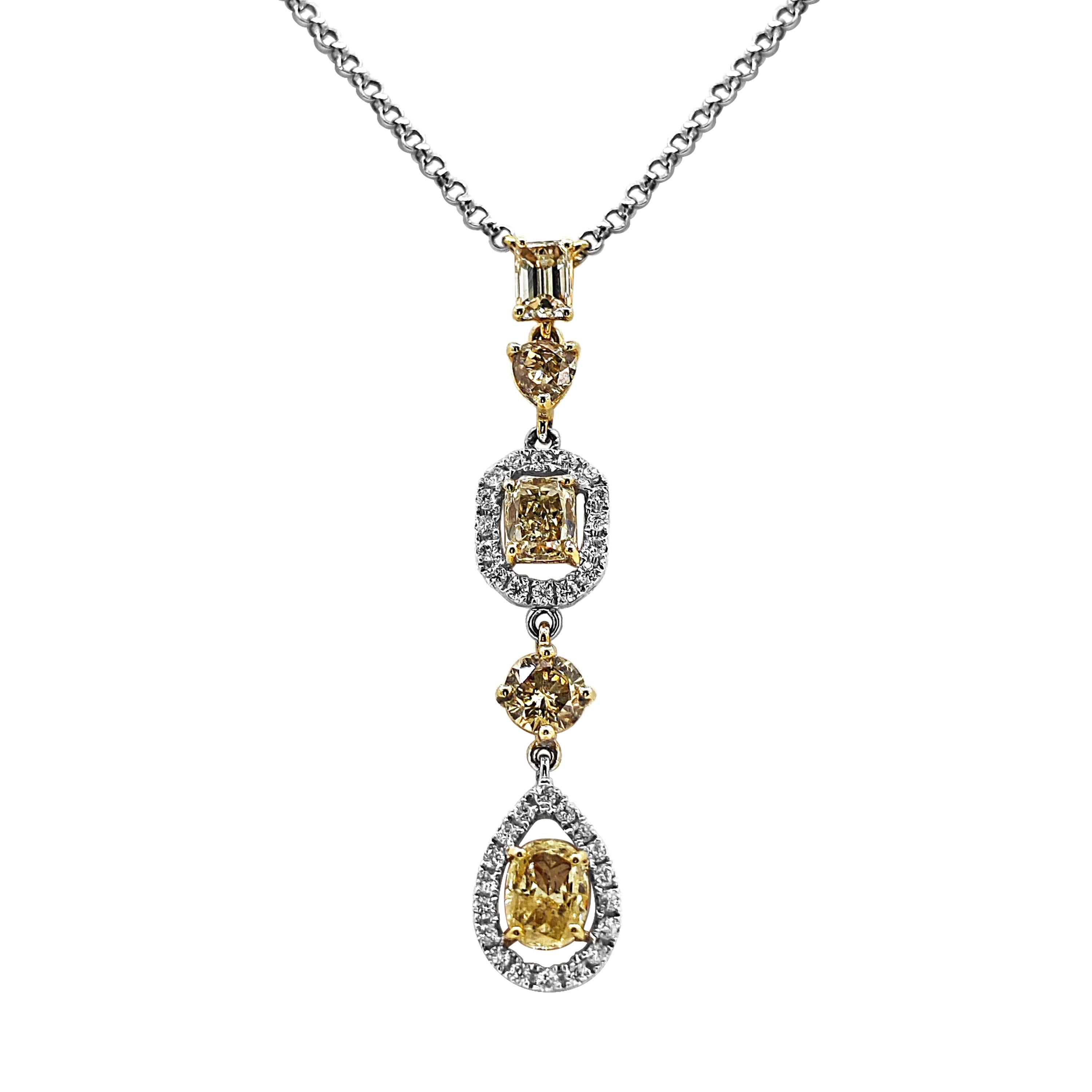 Taglio misto Collana con diamanti bianchi e gialli da 2,54 carati in oro bianco e giallo in vendita