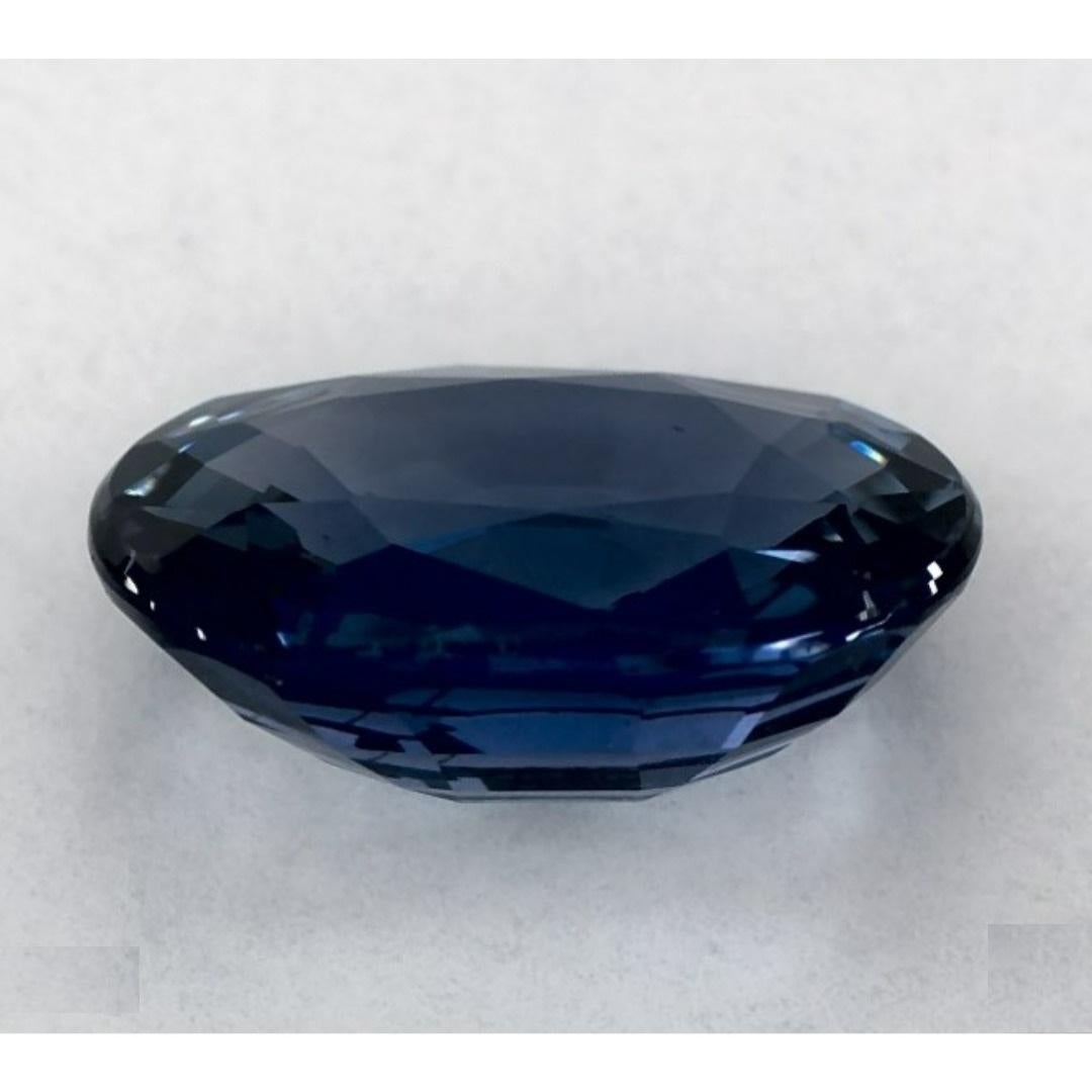 Saphir bleu 2,53 carats taille ovale, pierre précieuse non sertie Neuf - En vente à Fort Lee, NJ
