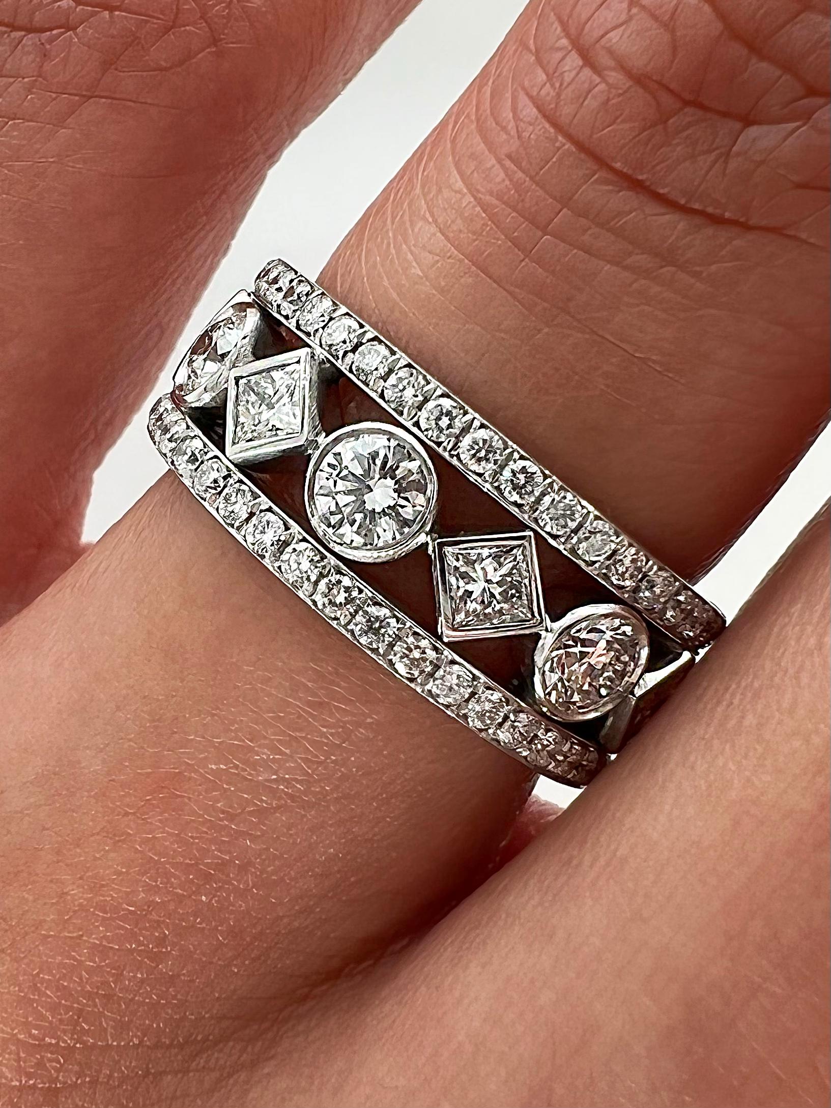 Bracelet d'éternité pour femme avec diamants sertis en pavé et en lunette (2,54 carats) Unisexe en vente