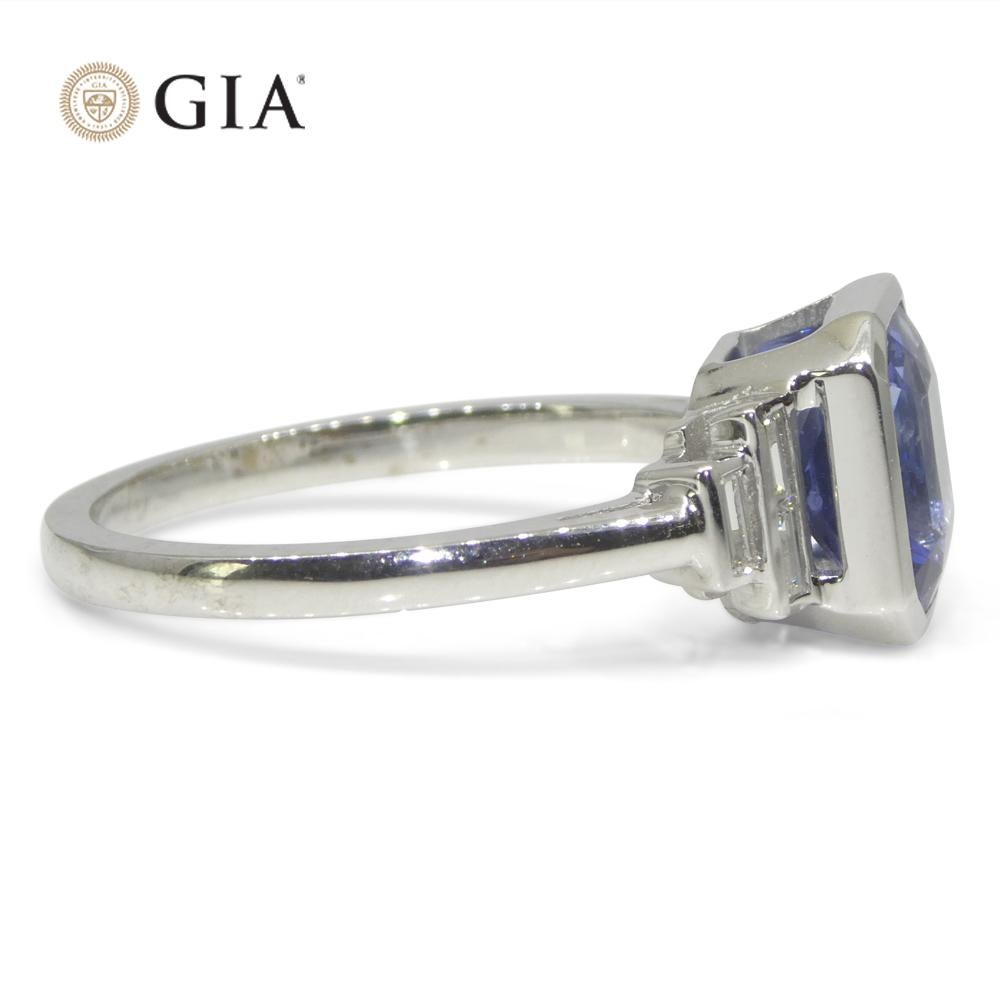 Bague en or blanc 18 carats sertie d'un saphir bleu 2,54 carats et de diamants, certifié GIA, Sri Lank en vente 2