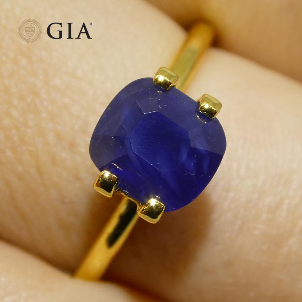 2.54ct Cushion Blue Sapphire GIA Certified Madagascar In New Condition For Sale In Toronto, Ontario