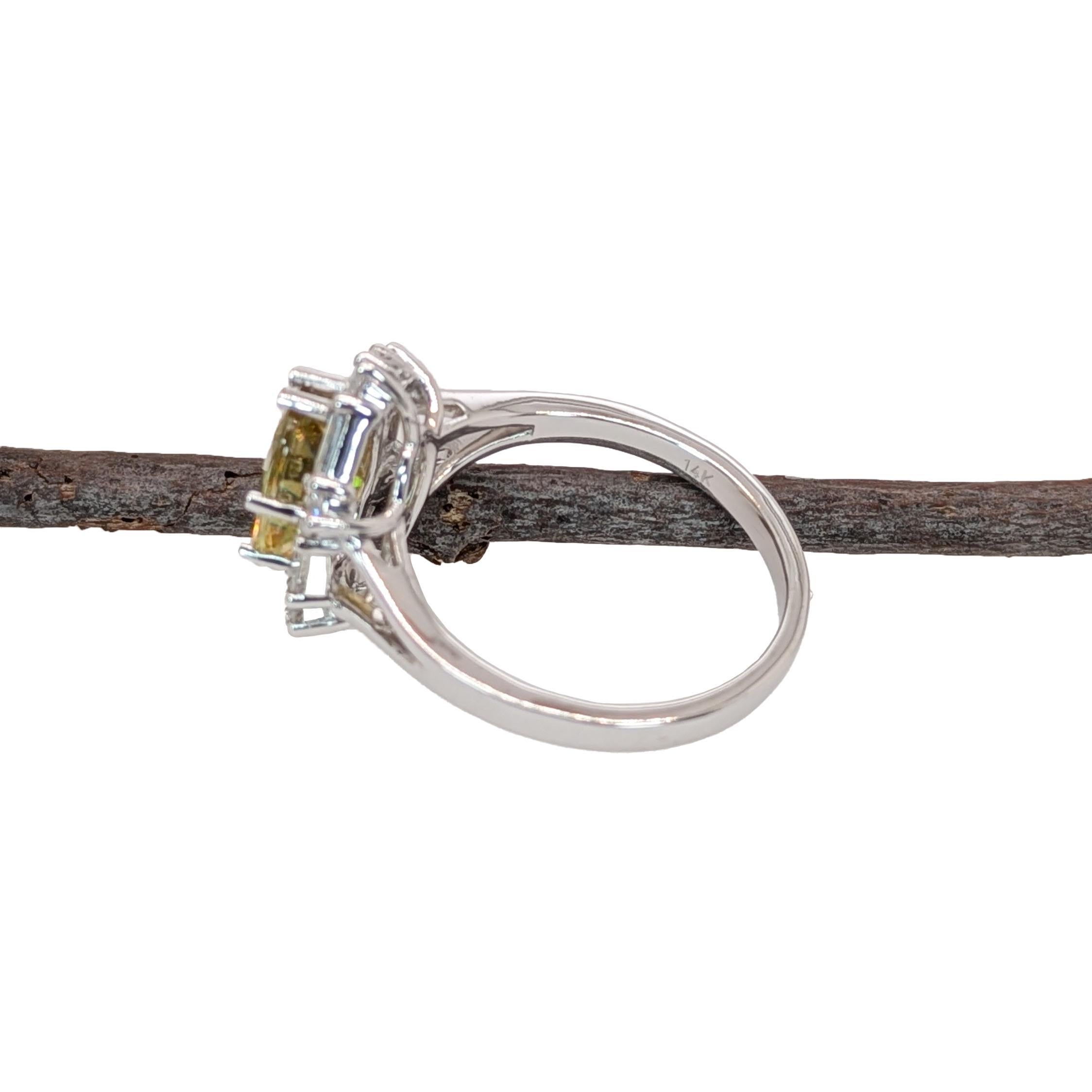 Oval Cut 2.54ct Statement Sphene Ring w Natural Diamond Accents in 14K Gold  OV 10x8mm For Sale