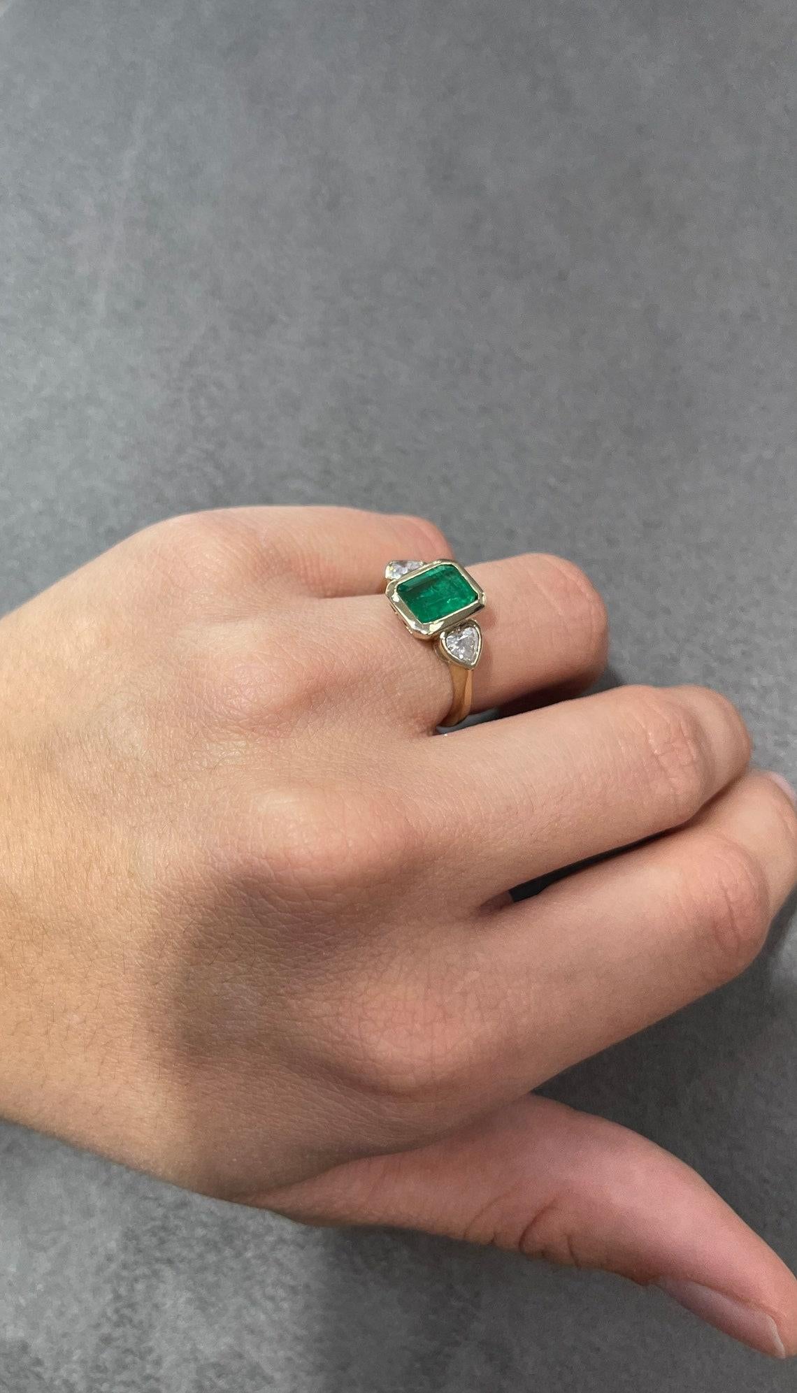 Classic 2.54tcw Bezel Three Stone Emerald-Emerald Cut & Heart Diamond 14K Ring For Sale 3