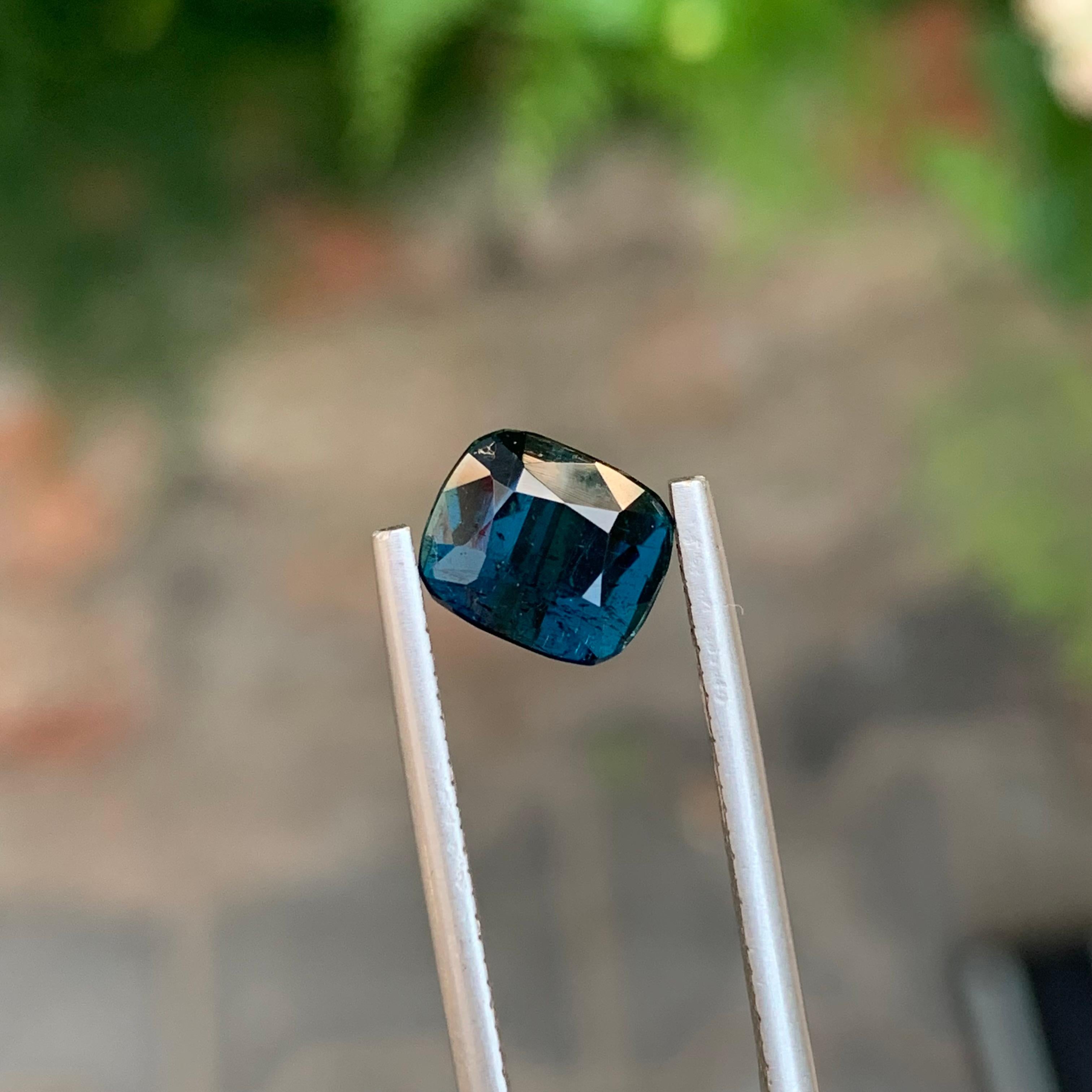 2,55 Carati Adorabile gemma naturale sciolta a forma di cuscino di tormalina blu inchiostro per anello in vendita 3