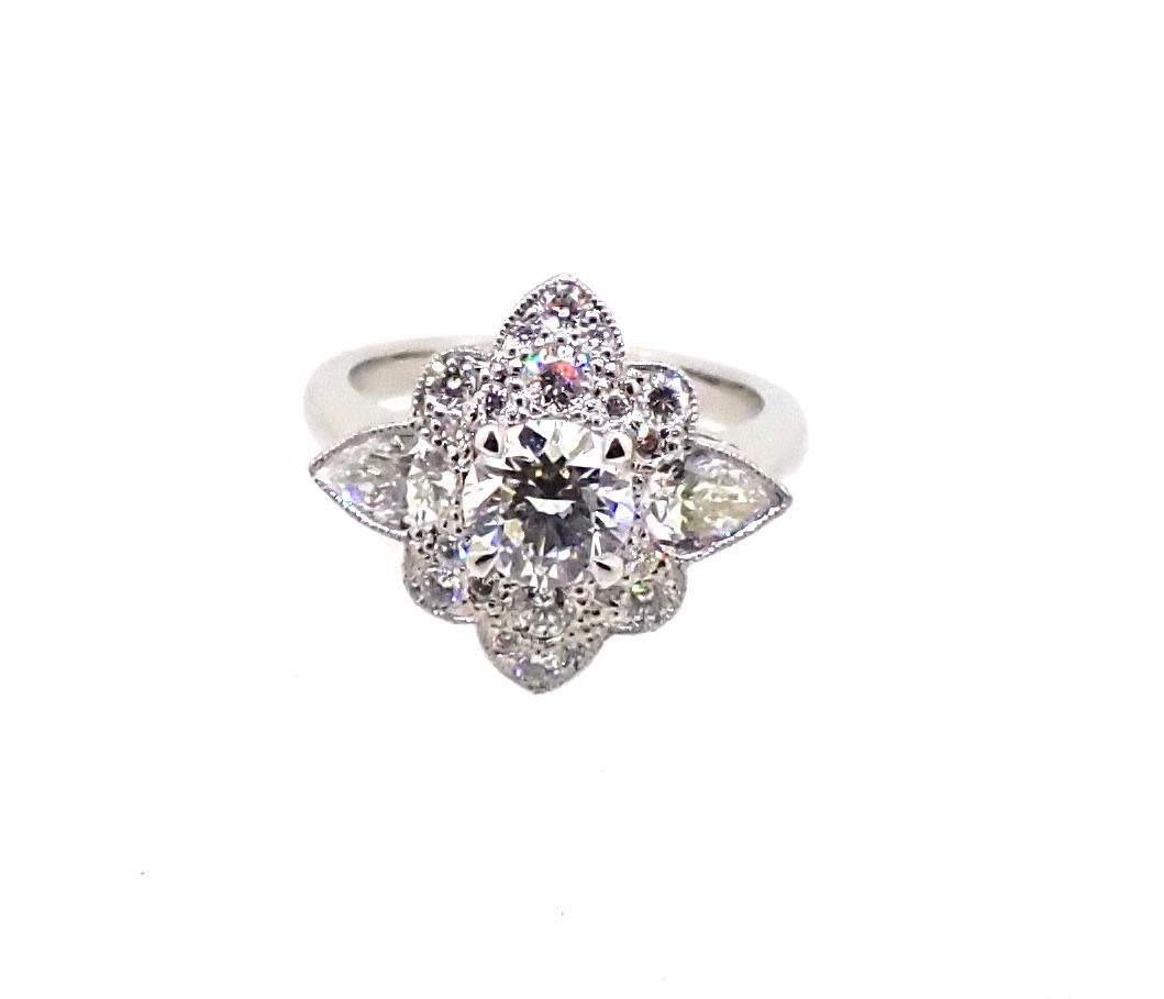 2.55 Carat Diamond Platinum Engagement Dress Ring For Sale 1