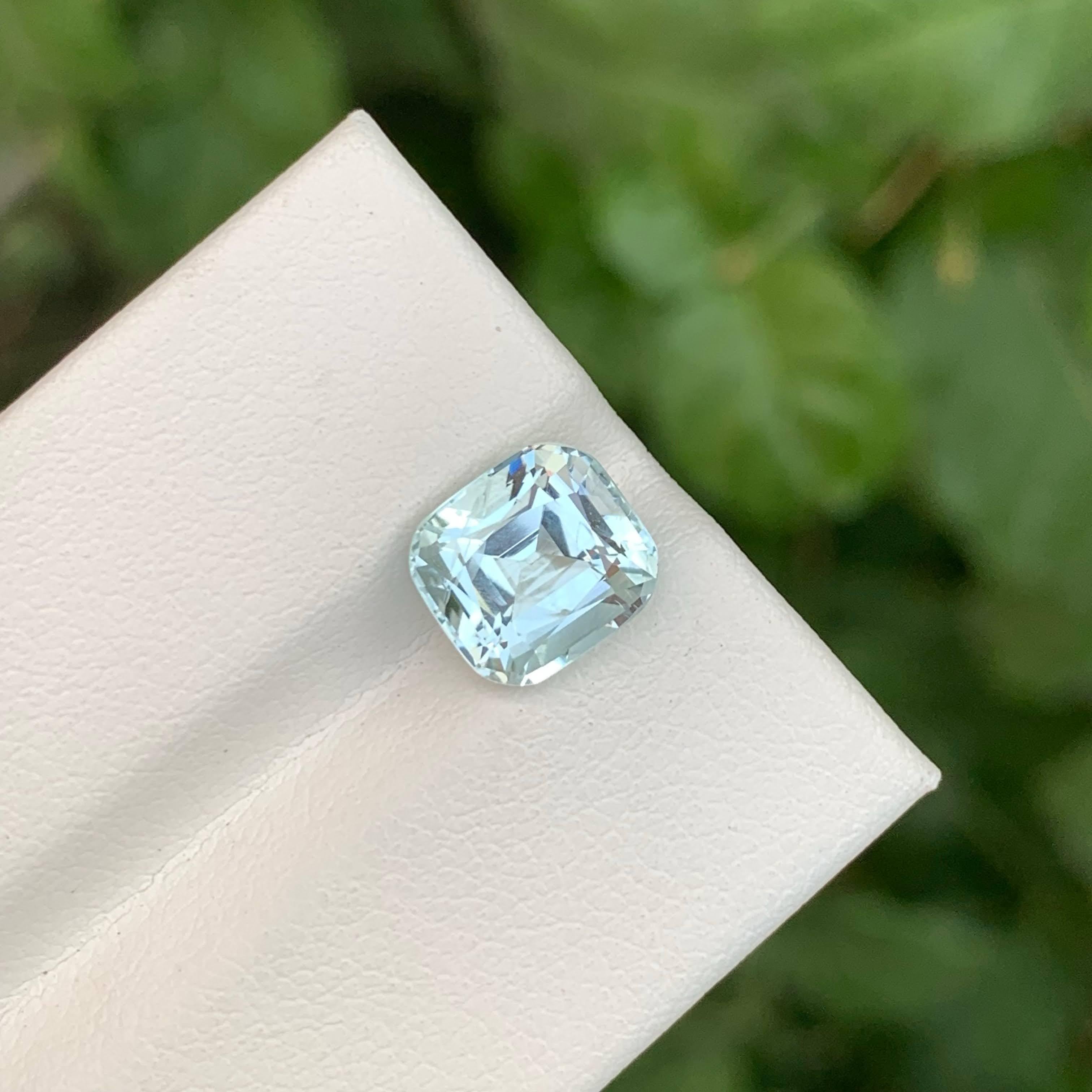 Modern 2.55 Carat Loose Light Blue Aquamarine Stone Cushion Cut Natural Pakistani Gem For Sale