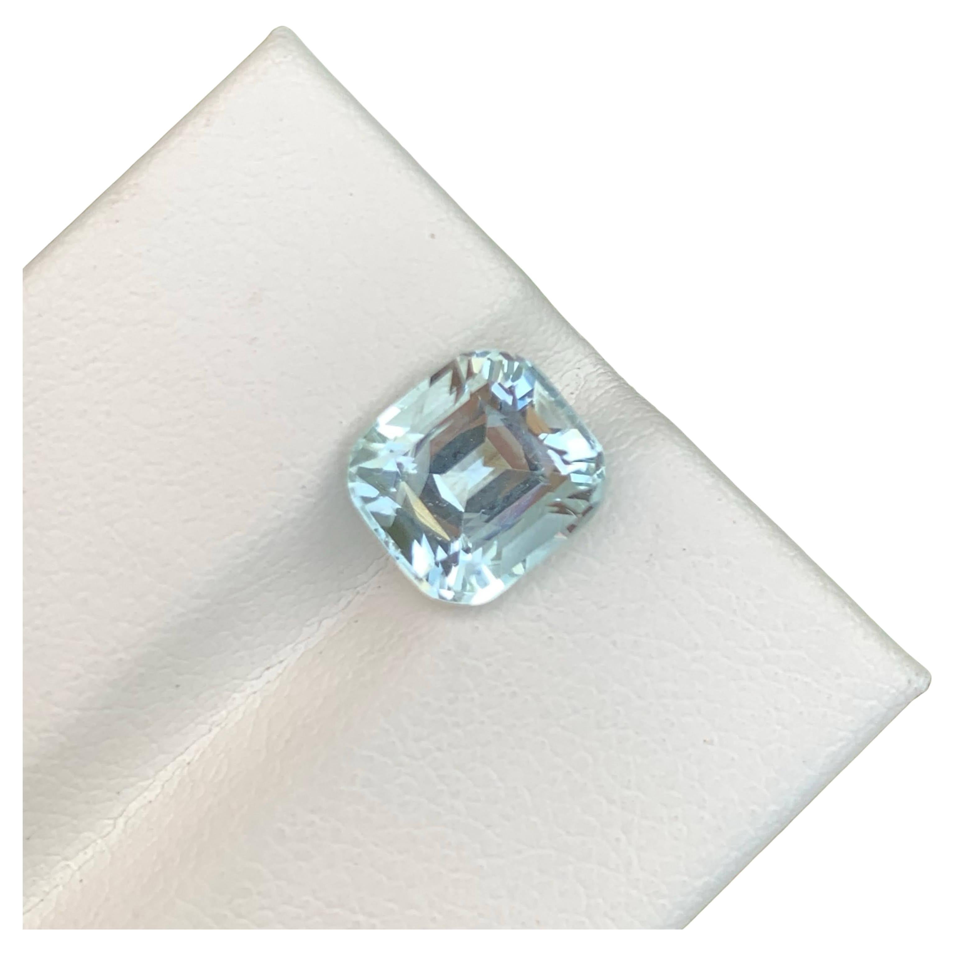 2.55 Carat Loose Light Blue Aquamarine Stone Cushion Cut Natural Pakistani Gem For Sale 4