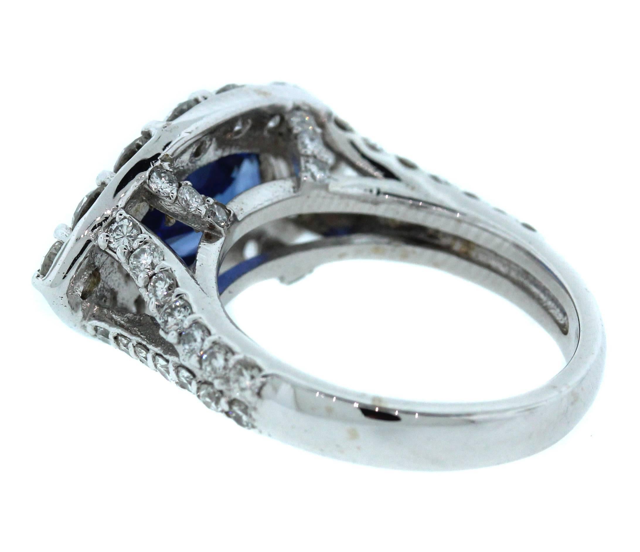 Contemporary 2.55 Carat Marquise Cut Blue Sapphire Diamond 18 Karat White Gold Cocktail Ring For Sale