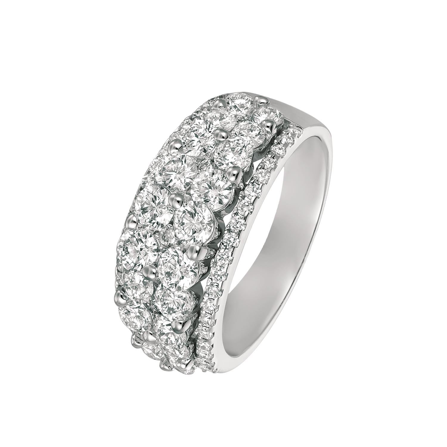 Round Cut 2.55 Carat Natural Diamond Ring Band G SI 14 Karat White Gold For Sale