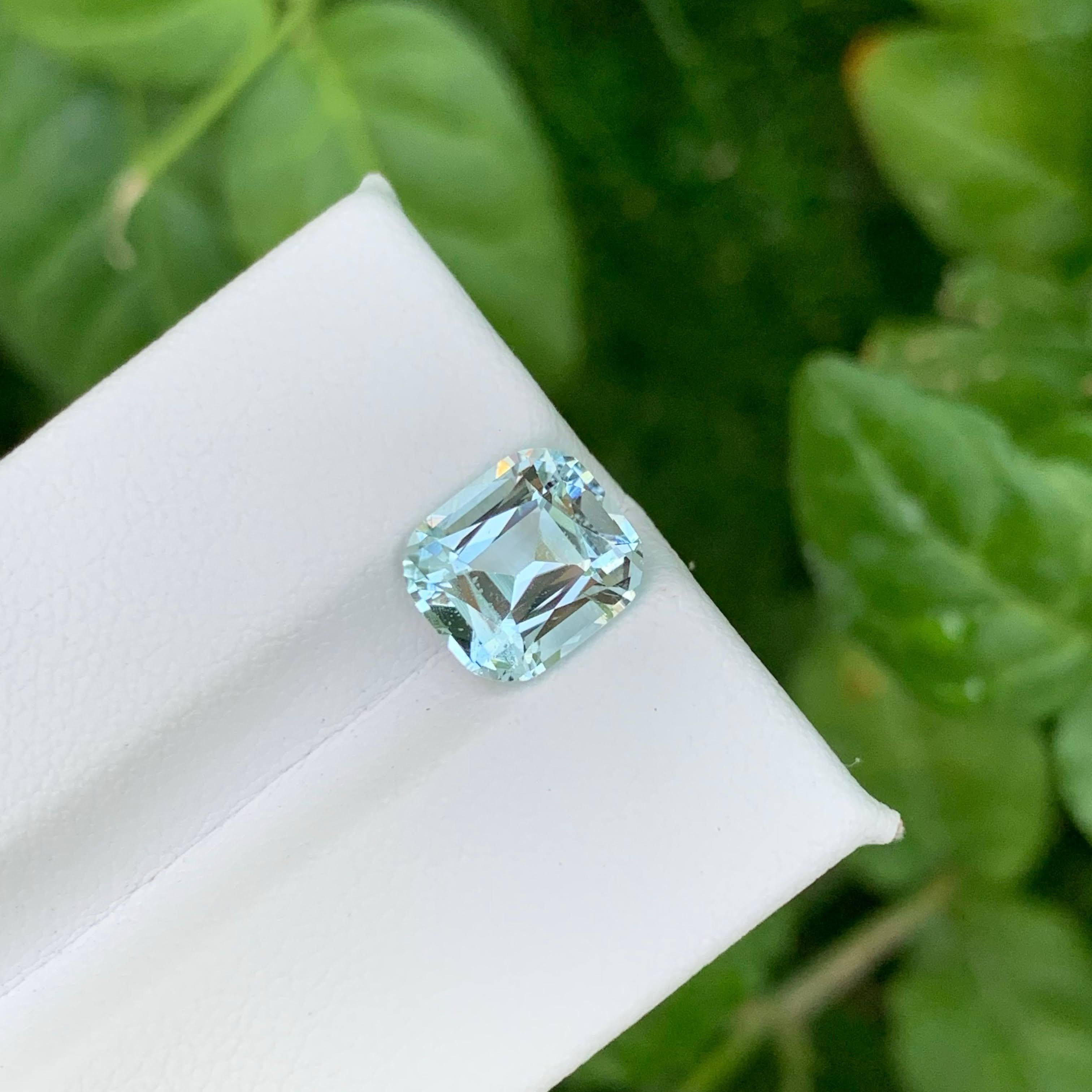 Taglio cuscino 2.55 carati di acquamarina azzurra naturale sfusa, taglio a cuscino, gemma pakistana in vendita