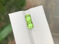 2.55 Carat Natural Loose Peridot Pair Emerald Shape Gemstone
