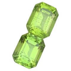 2.55 Carat Natural Loose Peridot Pair Emerald Shape Gemstone