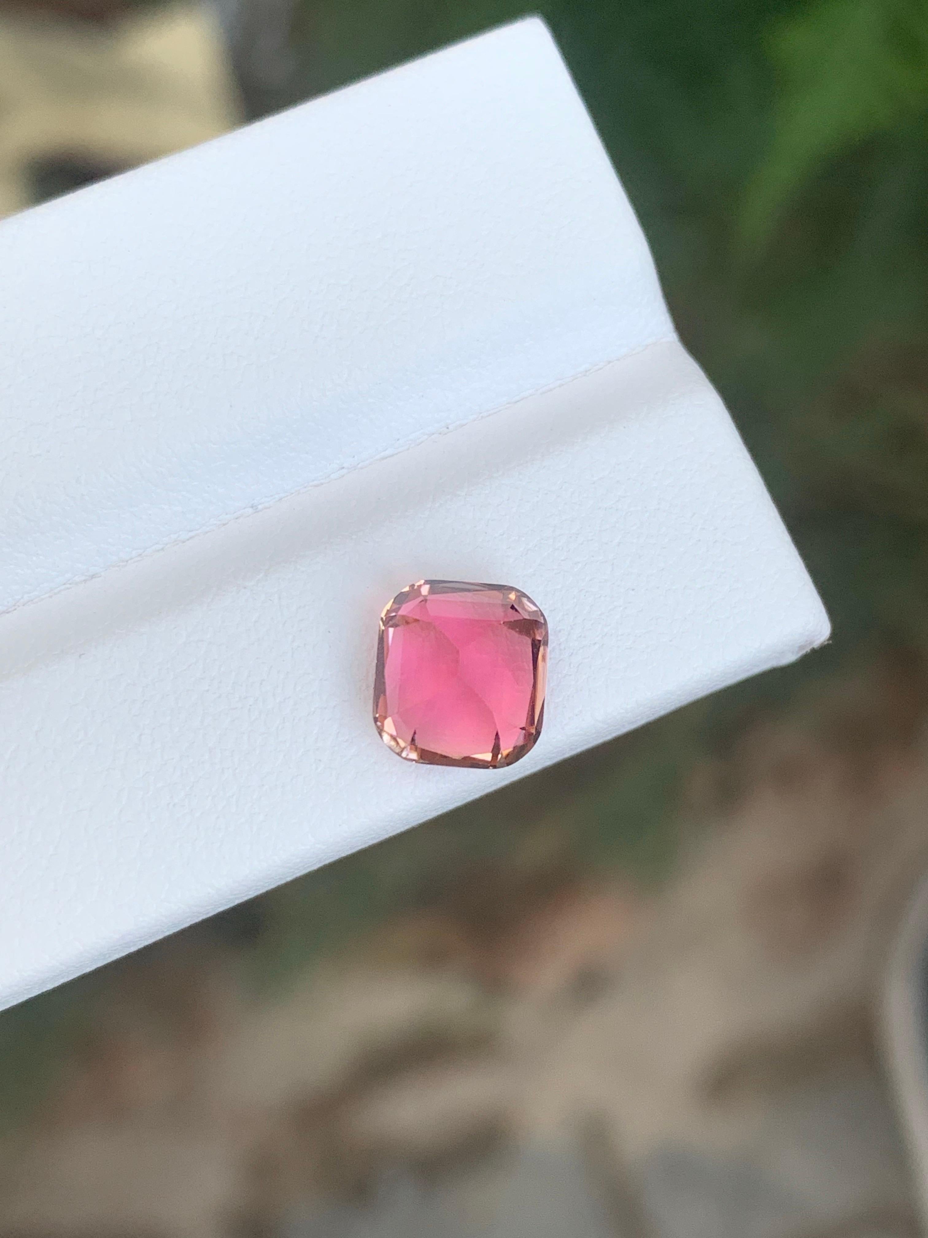 2,55 carati di tormalina rosa naturale sciolta con taglio a cuscino dall'Afghanistan in vendita 5