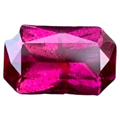 2,55 Karat natürlicher loser rötlich-rosa Granat Stein benutzerdefinierter Präzisionsschliff Edelstein