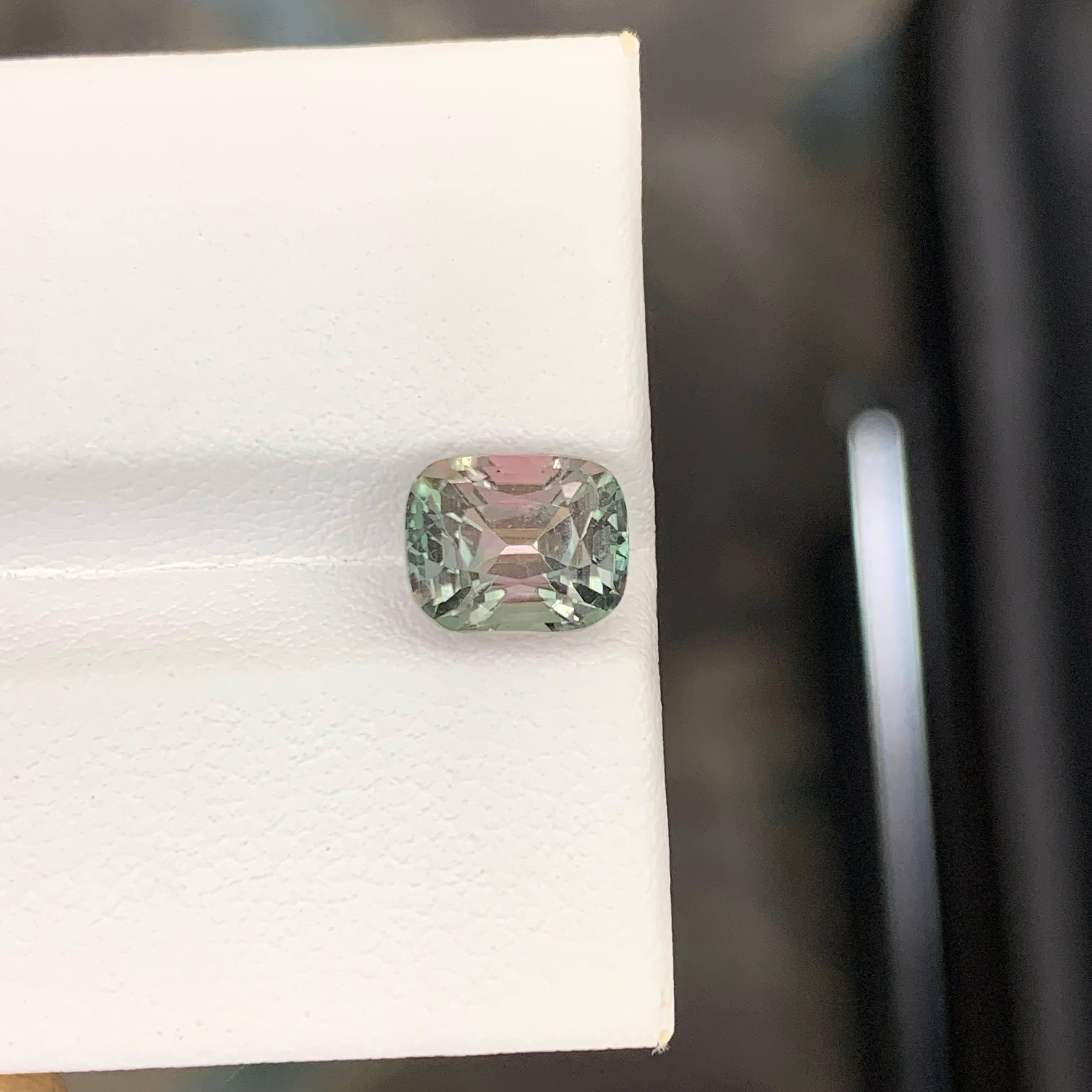 2.55 Carat Natural Loose Unique Bi Color Tourmaline Cushion Cut Africa Gemstone en vente 4