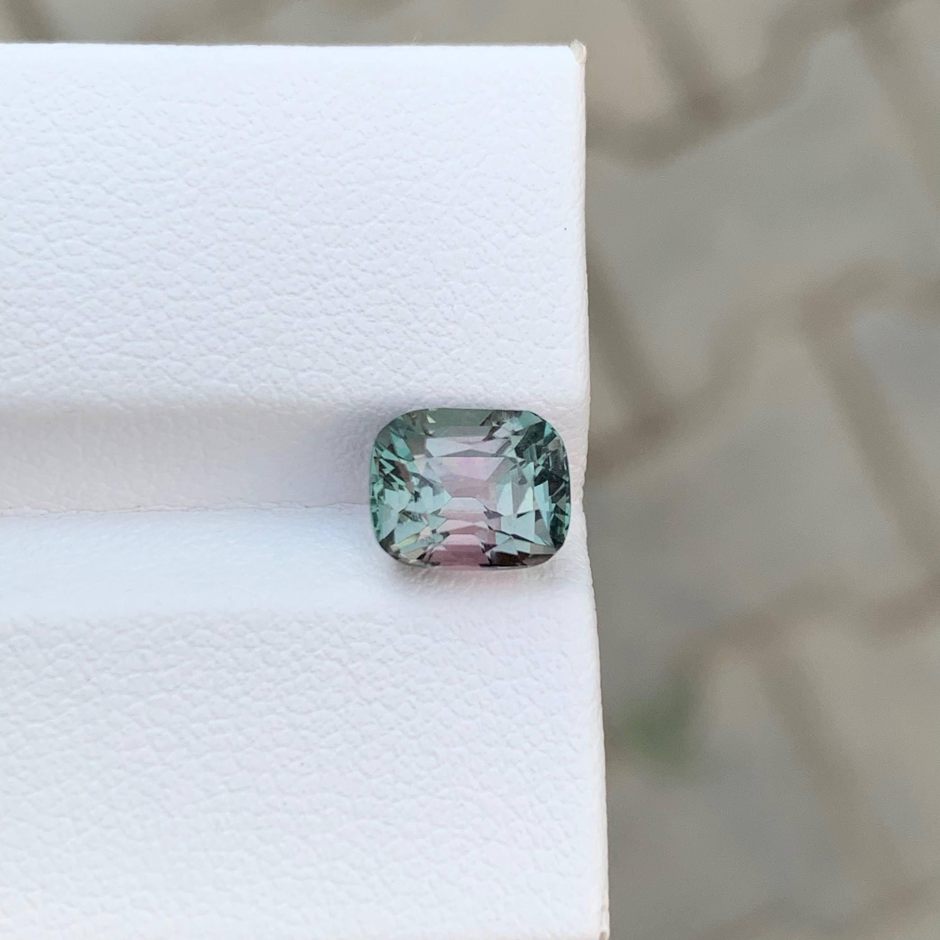 2.55 Carat Natural Loose Unique Bi Color Tourmaline Cushion Cut Africa Gemstone en vente 1