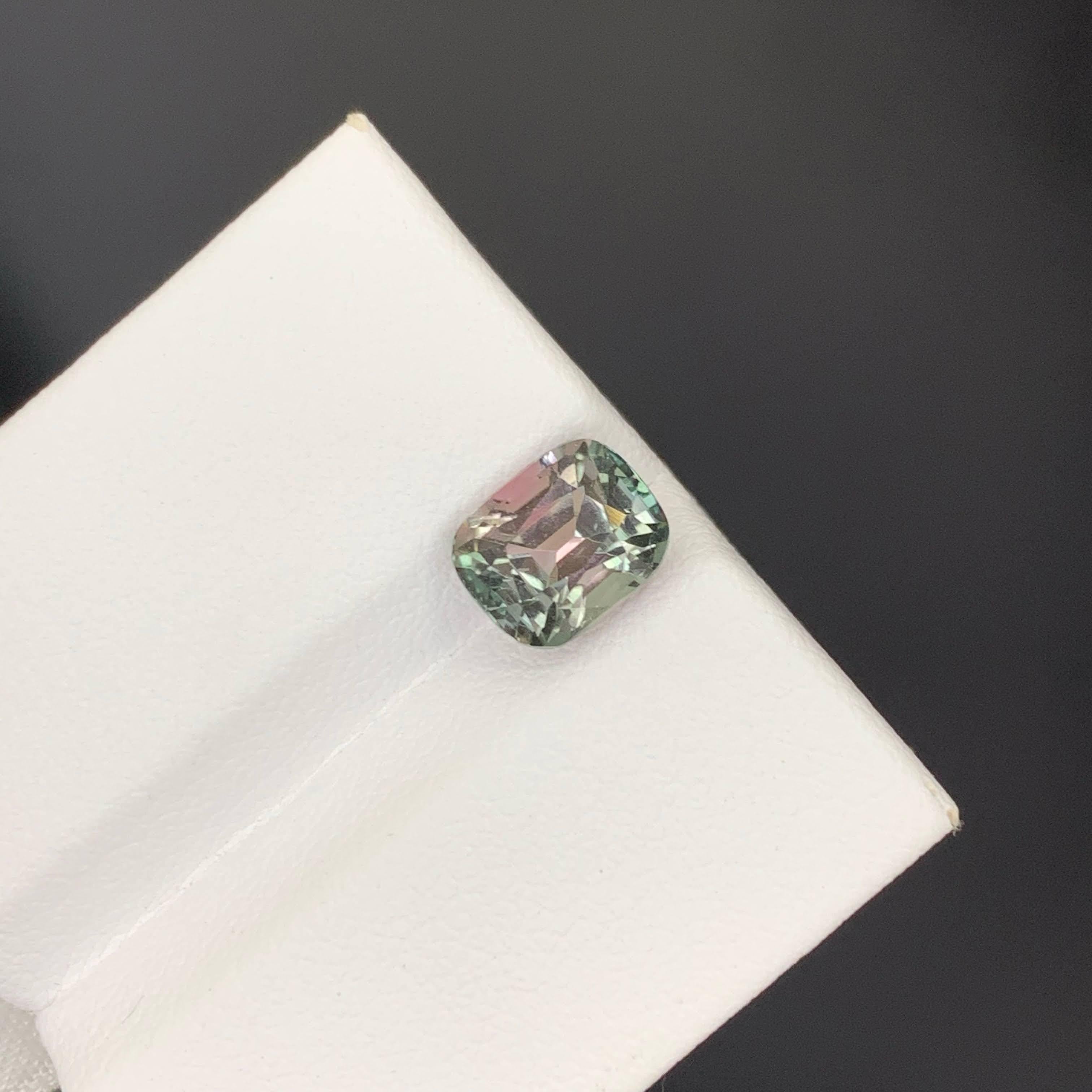 2.55 Carat Natural Loose Unique Bi Color Tourmaline Cushion Cut Africa Gemstone en vente 3