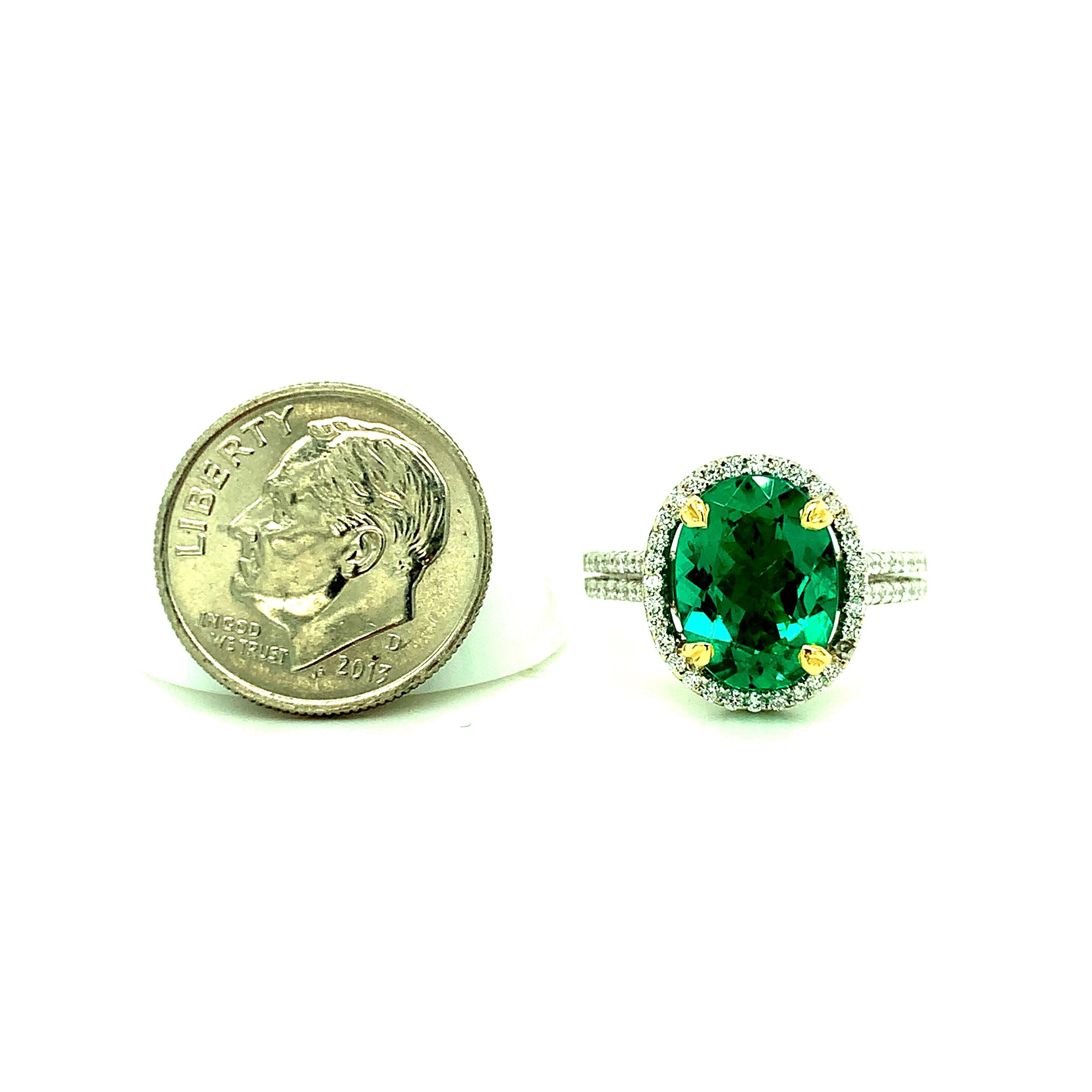GIA Certified 2.52 Carat Emerald and Diamond Halo Cocktail Ring in 18k Gold For Sale 4